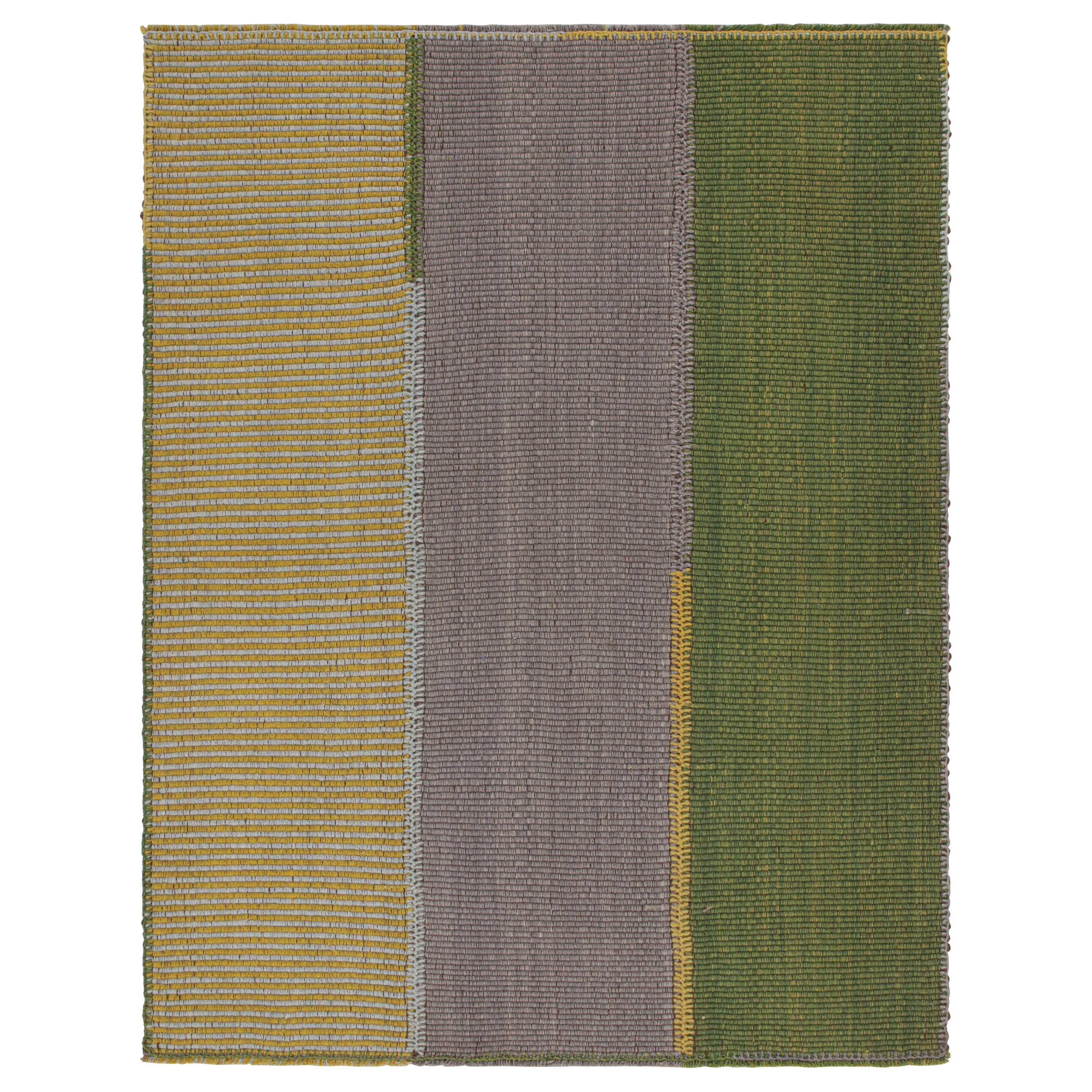 Rug & Kilim's Contemporary Kilim in Gold, Gray & Green (Kilim contemporain en or, gris et vert) en vente