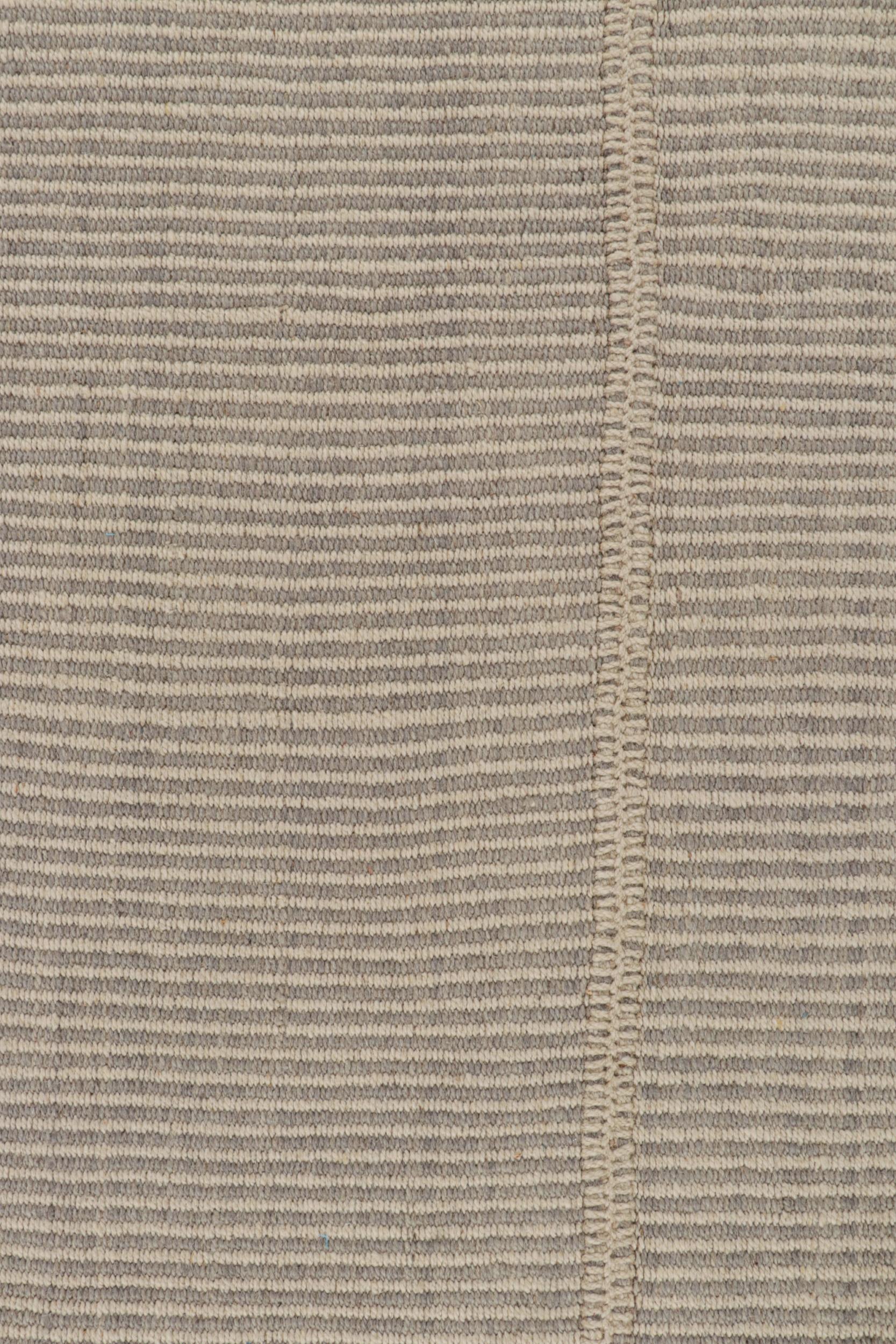 Rug & Kilim’s Contemporary Kilim in Gray & Cream In New Condition For Sale In Long Island City, NY