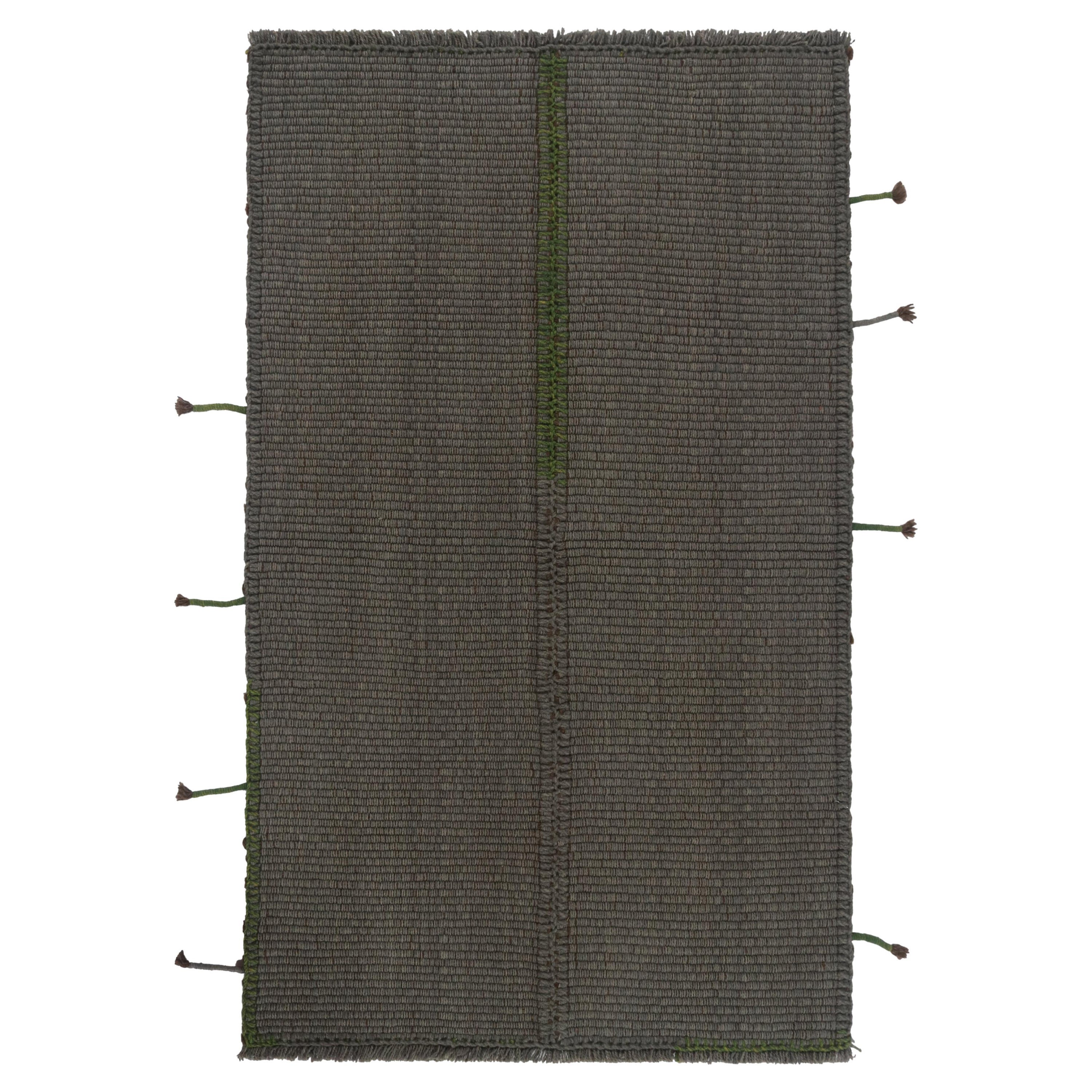 Rug & Kilim's Contemporary Kilim in Gray with Green and Brown Accents (Kilim contemporain en gris avec des accents verts et bruns)