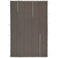 Kilim contemporain de Rug
Kilim en gris avec des accents bleu ciel et marron