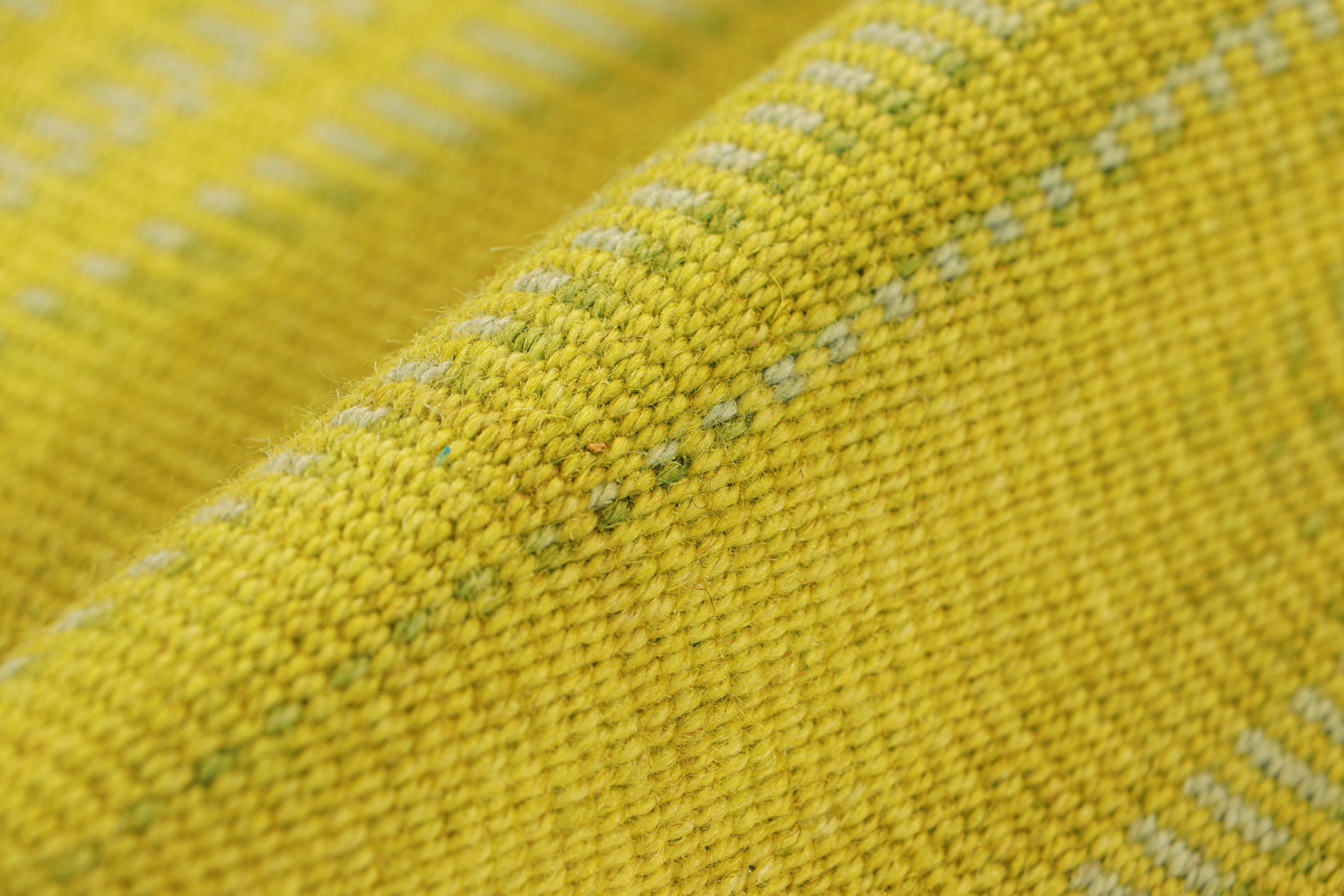 Rug & Kilim: Kilim contemporaneo a strisce e motivi verdi, pesca e blu In condizioni Nuovo in vendita a Long Island City, NY