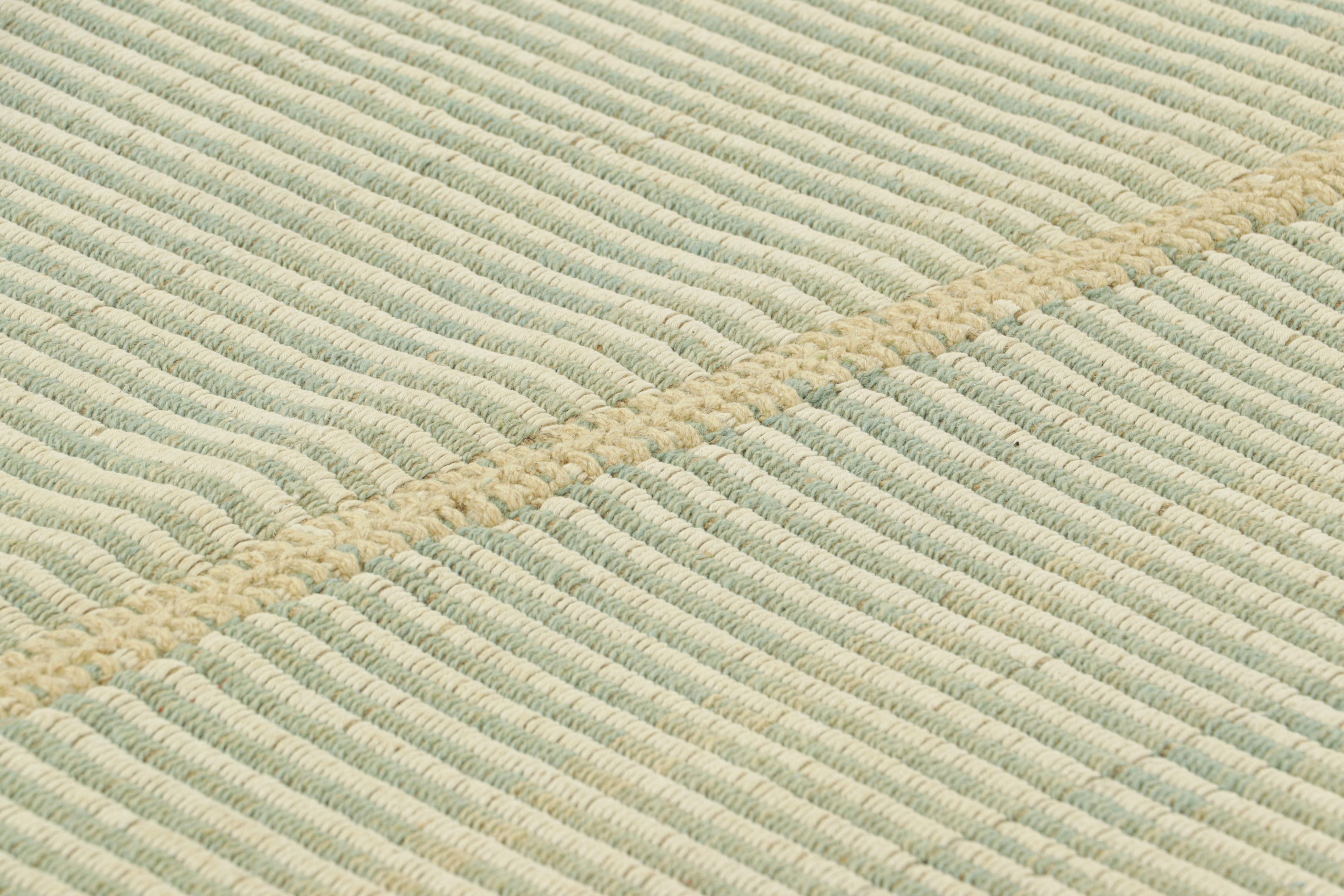 Tessuto a mano in lana, questo Kilim 3x4 fa parte di una nuova ed entusiasmante collezione a tessitura piatta personalizzabile di Rug & Kilim.

Sul design:

