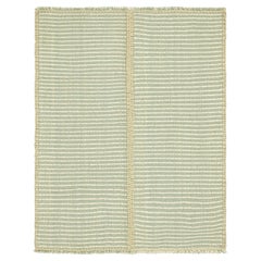 Rug & Kilim's Contemporary Kilim in Ivory White and Blue Textural Stripes (Kilim contemporain en ivoire, blanc et bleu)