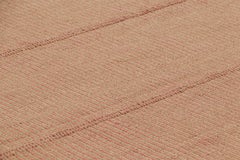 Rug & Kilim's Contemporary Kilim in Rosa und Beige Textural Stripes