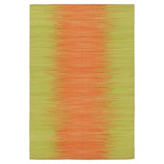 Kilim contemporáneo de Rug & Kilim en rayas rosas y verdes y diseño geométrico