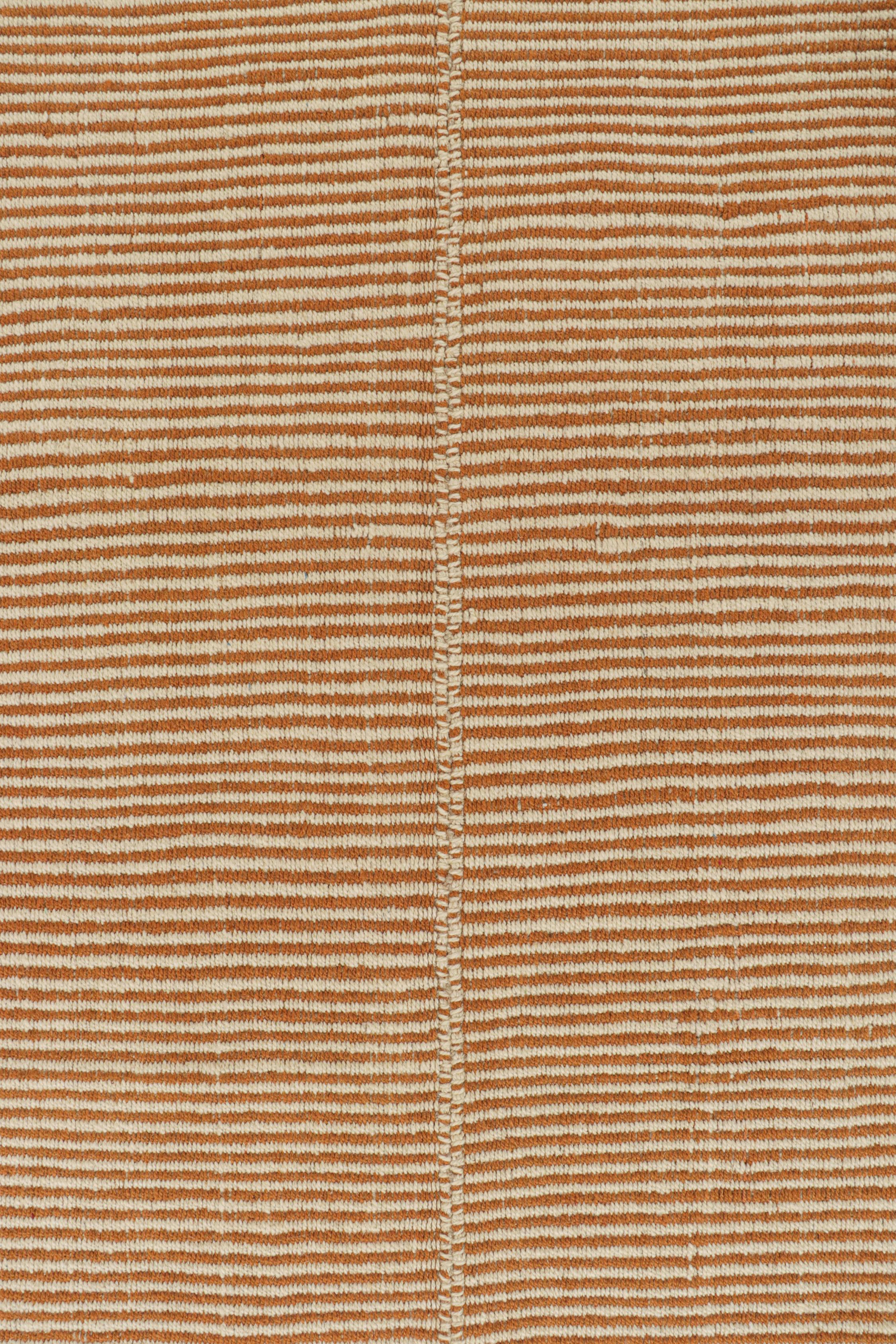 Rug & Kilim’s Contemporary Kilim in Rust with Off-White Notes In New Condition For Sale In Long Island City, NY