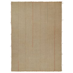 Rug & Kilim's Contemporary Kilim in Sandy, Solid Beige-Brown with Pink Accents (Kilim contemporain en sable, beige-brun solide avec des accents roses)