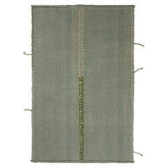 Rug & Kilim's Contemporary Kilim in Seafoam Blue mit grünen und weißen Akzenten