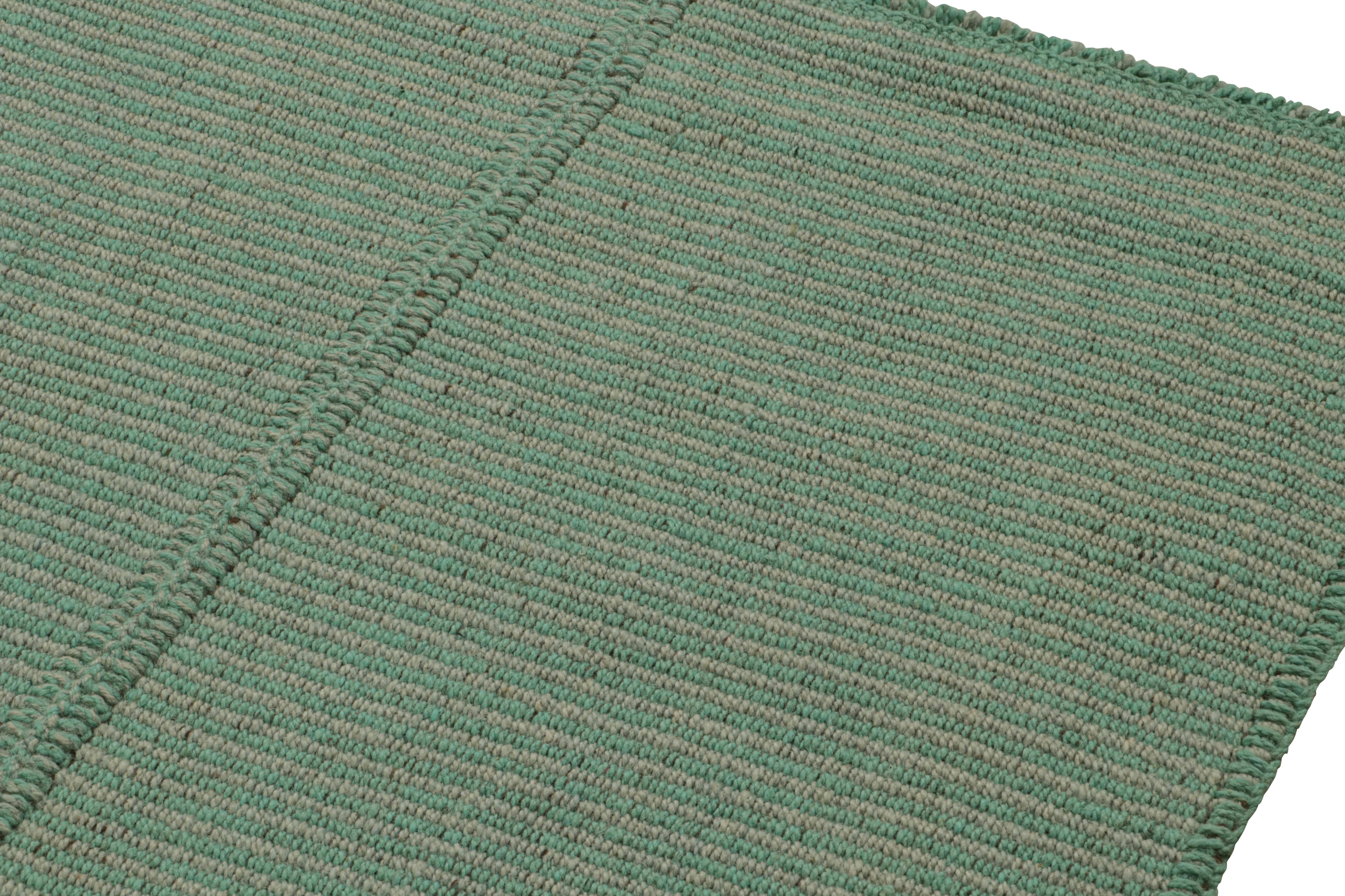 Tessuto a mano Rug & Kilim Contemporary Kilim, nei colori verde acqua e verde mare  Accenti in vendita