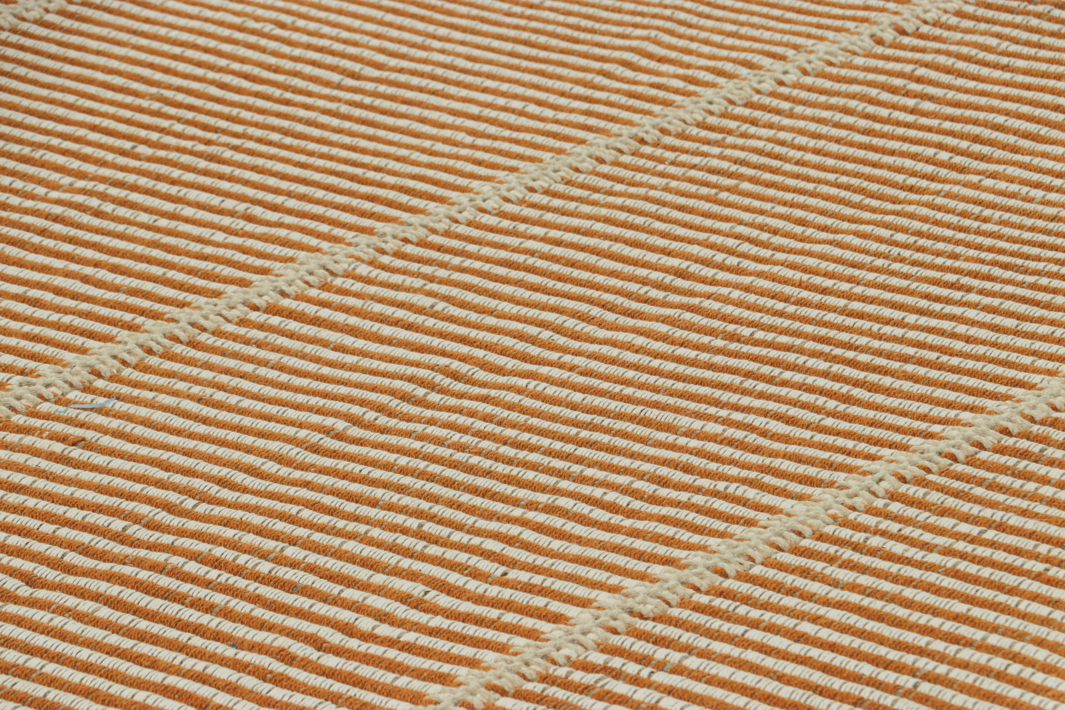 Dieser 9x12 große zeitgenössische Kelim aus handgewebter Wolle stammt aus einer aufregenden neuen Flachgewebe-Kollektion von Rug & Kilim, die nach Maß gefertigt werden kann.

Über das Design:

