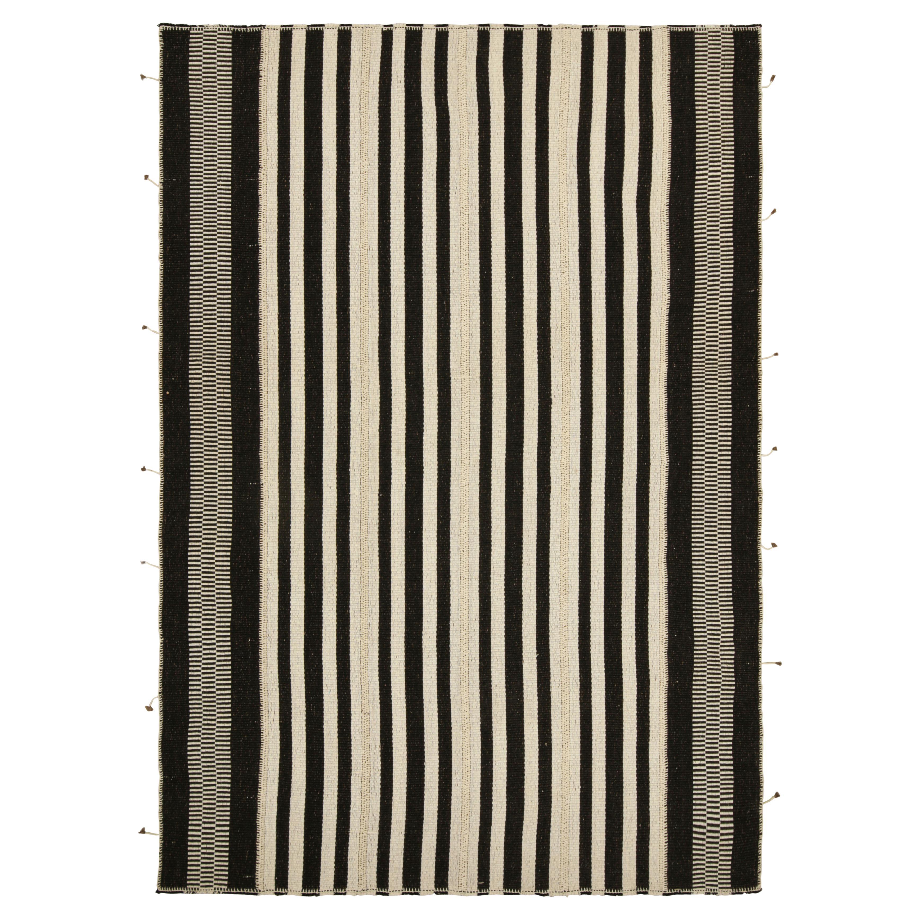 Rug & Kilim’s Contemporary Kilim in White and Black Textural Stripes For Sale