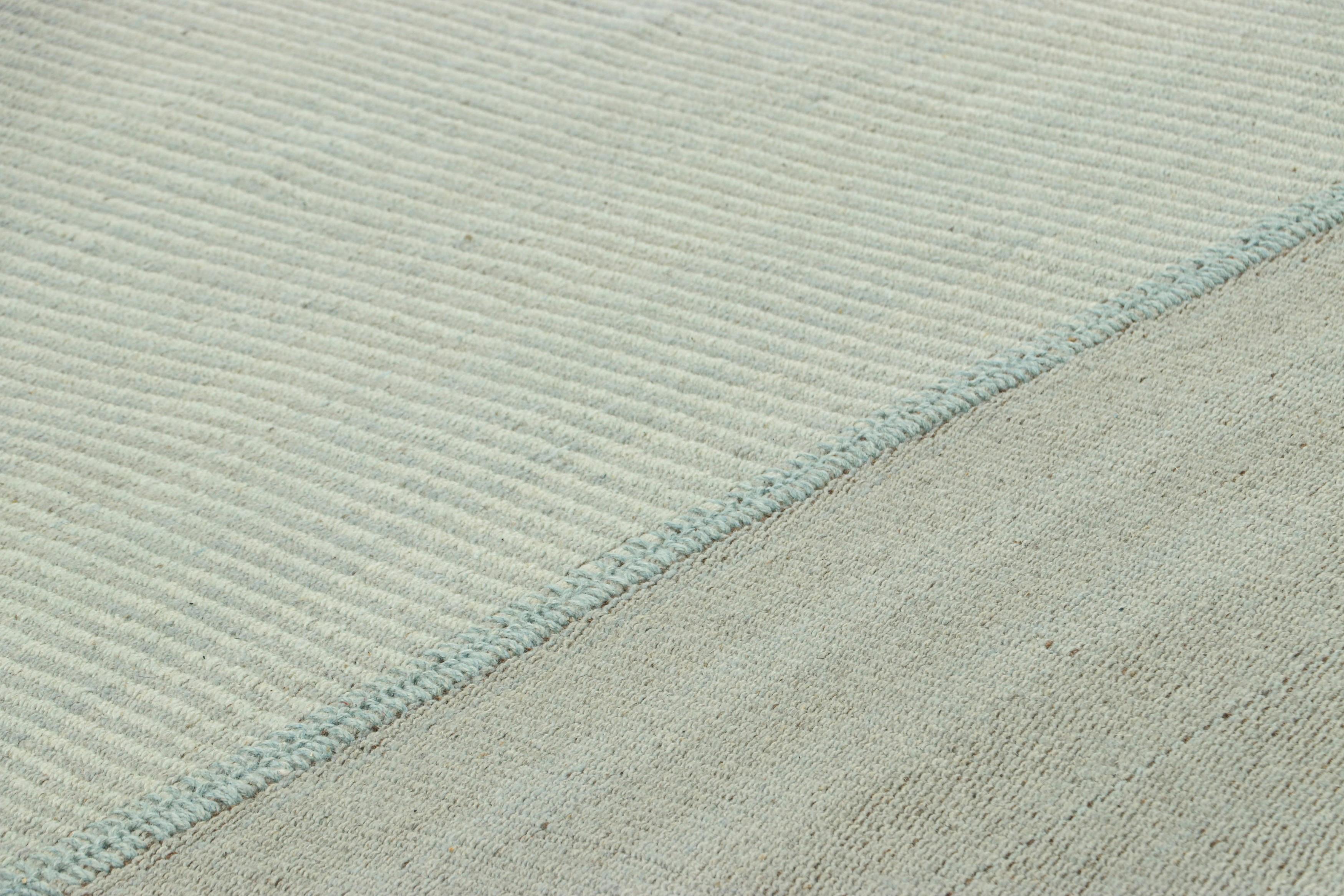 Tissé à la main en laine, ce Kilim contemporain 10x14 fait partie d'une nouvelle collection de tissage plat personnalisable de Rug & Kilim.

Sur le Design :

