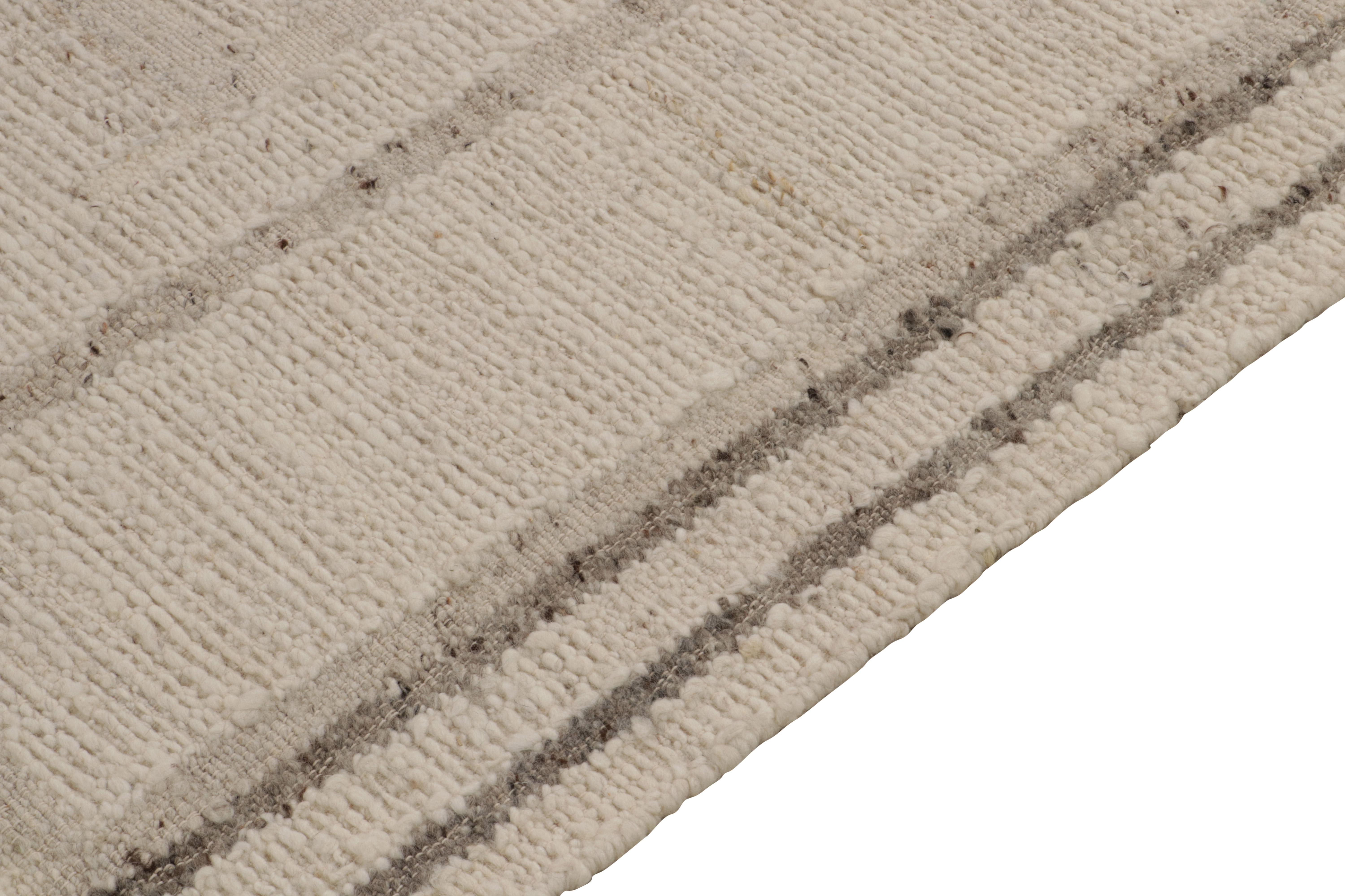 Rug & Kilim's Contemporary Kilim Rug in Beige-Brown Art Deco Pattern In New Condition For Sale In Long Island City, NY