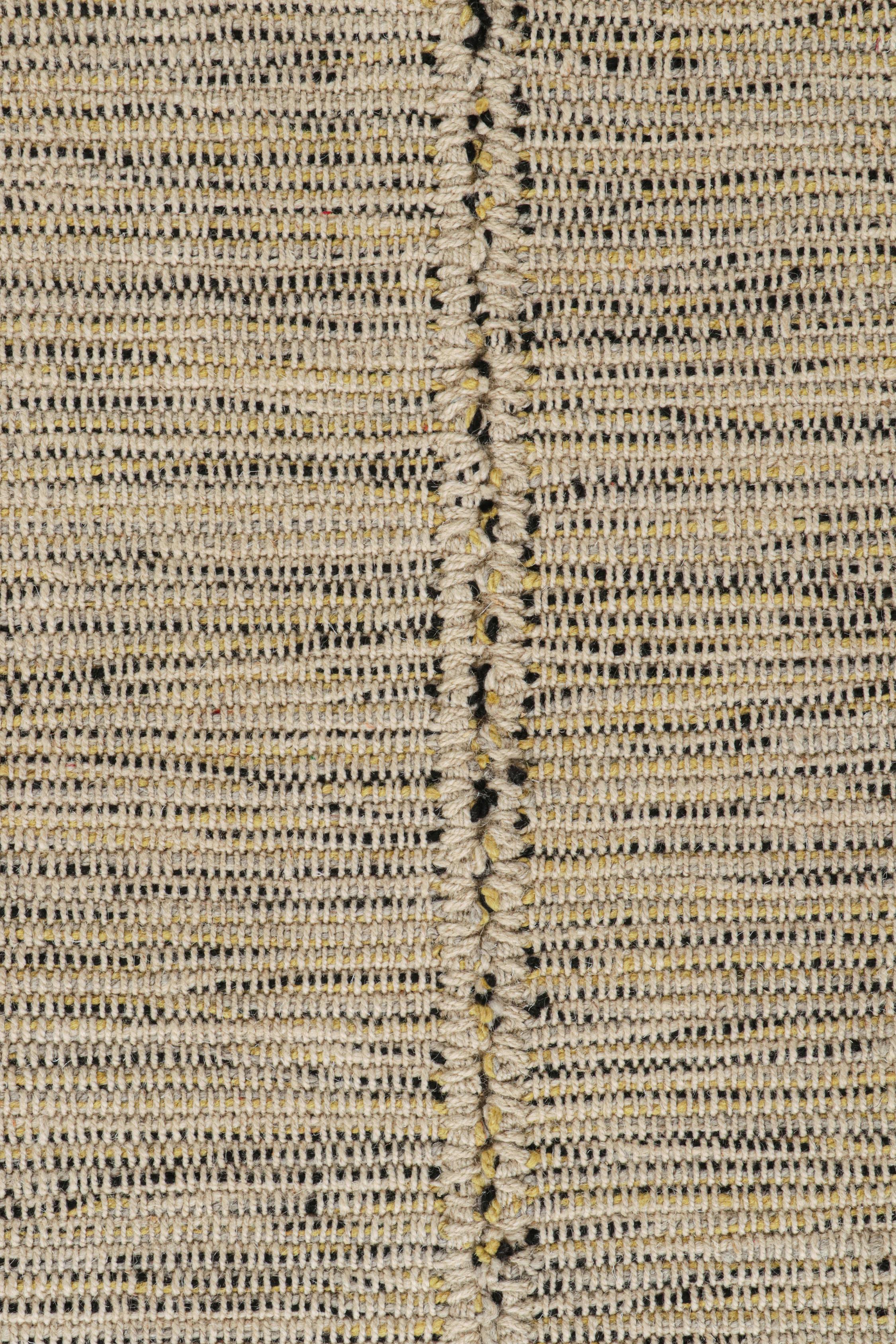Rug & Kilims Contemporary Kilim Rug in Beige with Black and Yellow Accents In New Condition For Sale In Long Island City, NY