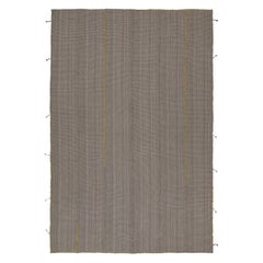 Zeitgenössischer Kilim-Teppich von Rug & Kilim in Grau mit senf- und braunen Akzenten