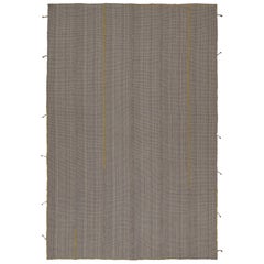 Zeitgenössischer Kilim-Teppich von Rug & Kilim in Grau mit senf- und braunen Akzenten
