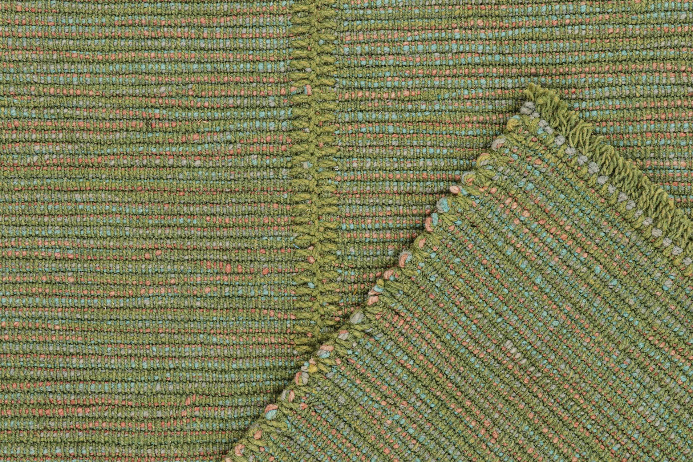 XXIe siècle et contemporain Rug & Kilim’s Contemporary Kilim Rug in Green with Teal and Pink Accents en vente