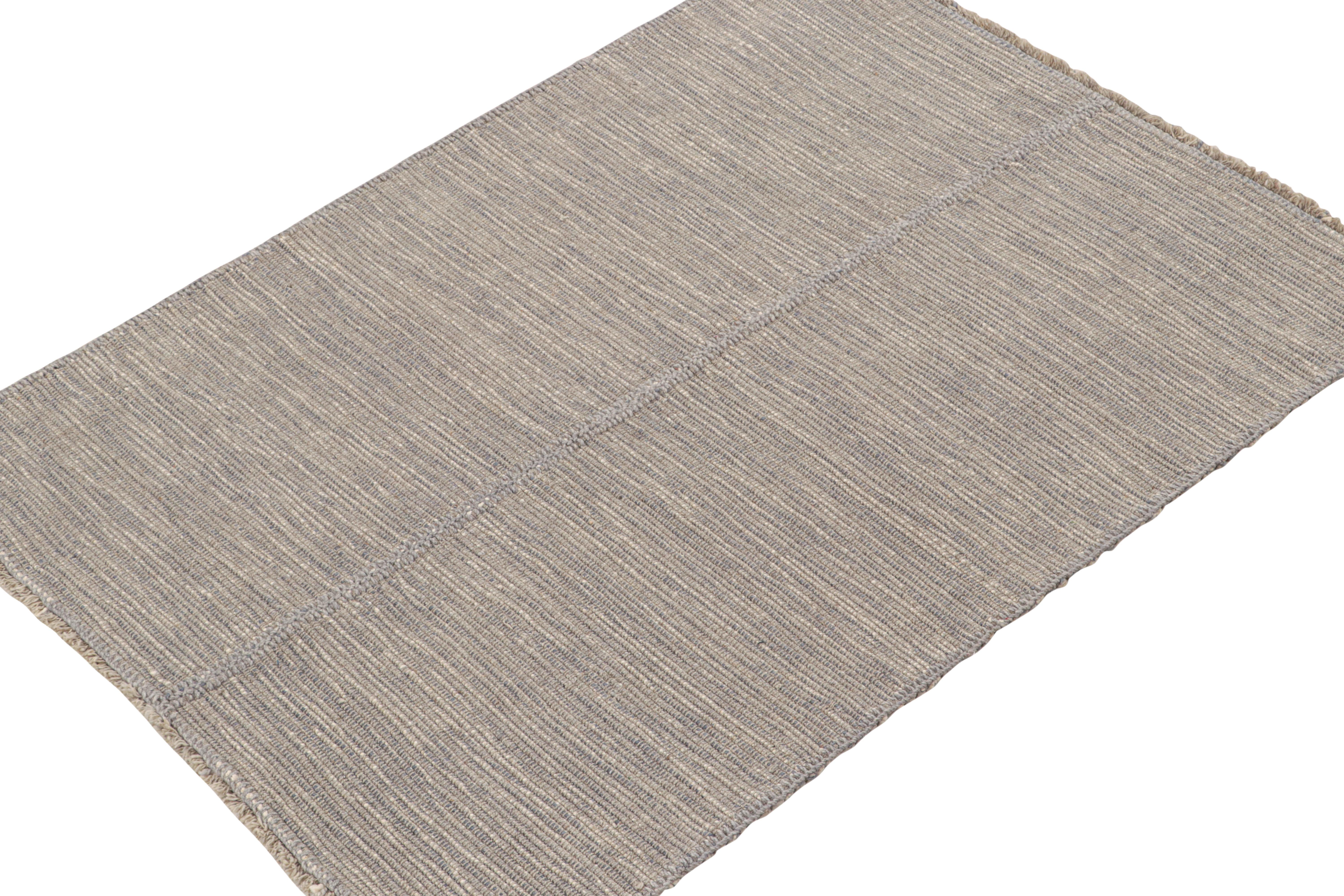 Modern Rug & Kilim’s Contemporary Kilim Rug in Greige with Blue Accents For Sale