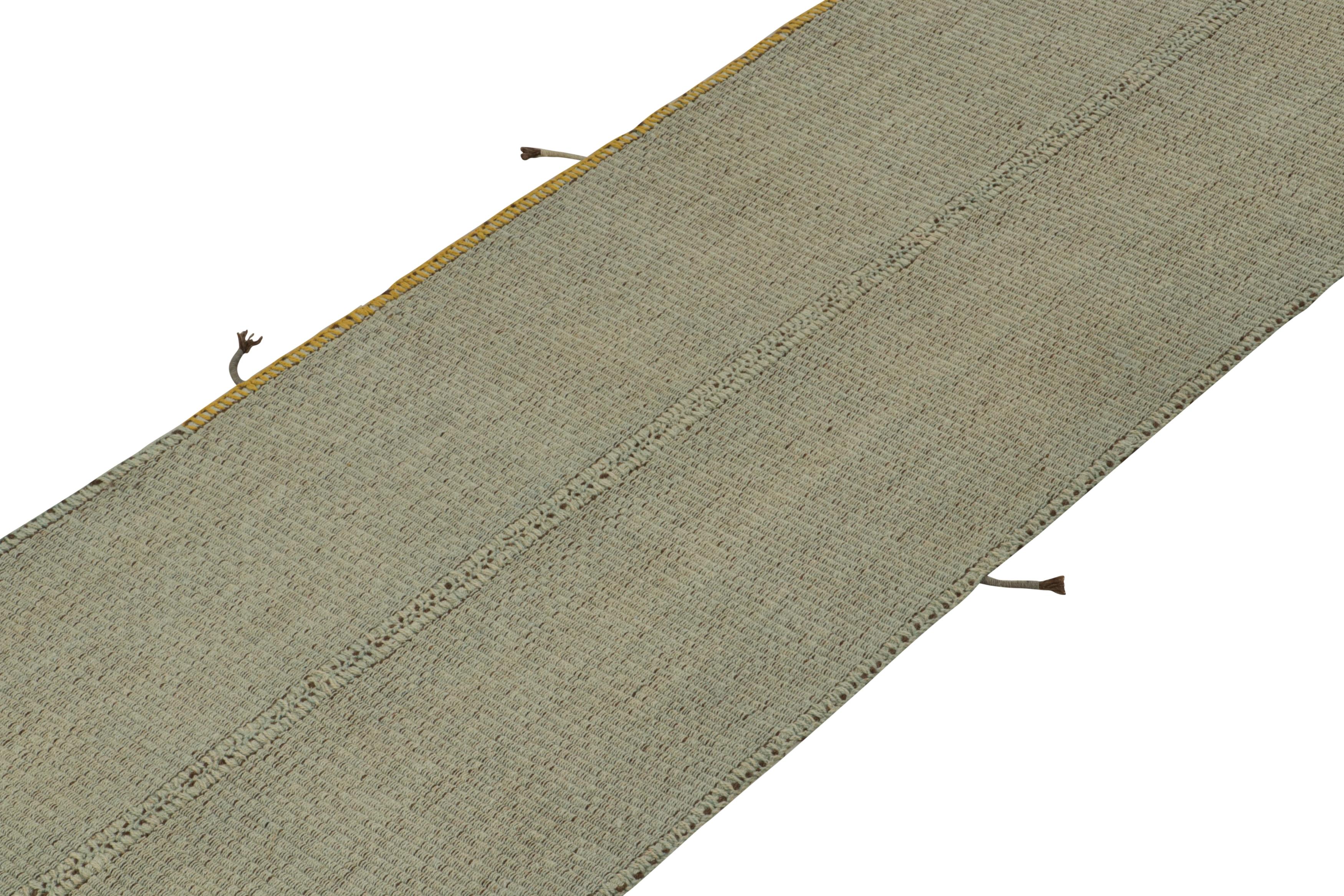 Tessuto a mano in lana, un runner Kilim oversize 3x28 di una nuova e innovativa collezione contemporanea a trama piatta di Rug & Kilim.
Sul design:
Il termine 