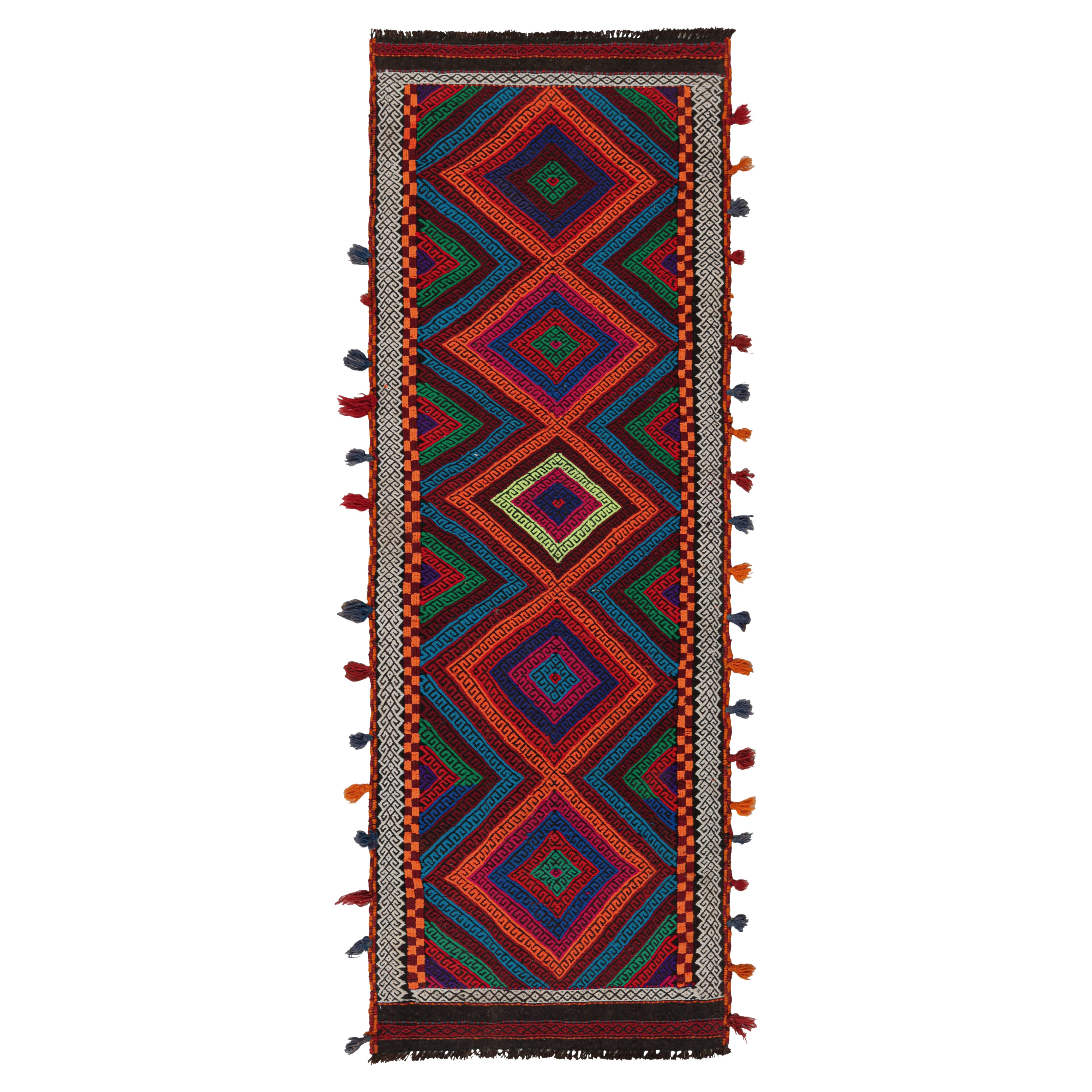 Rug
Kilim
s Contemporary Kilim Runner mit polychromen geometrischen Medaillons