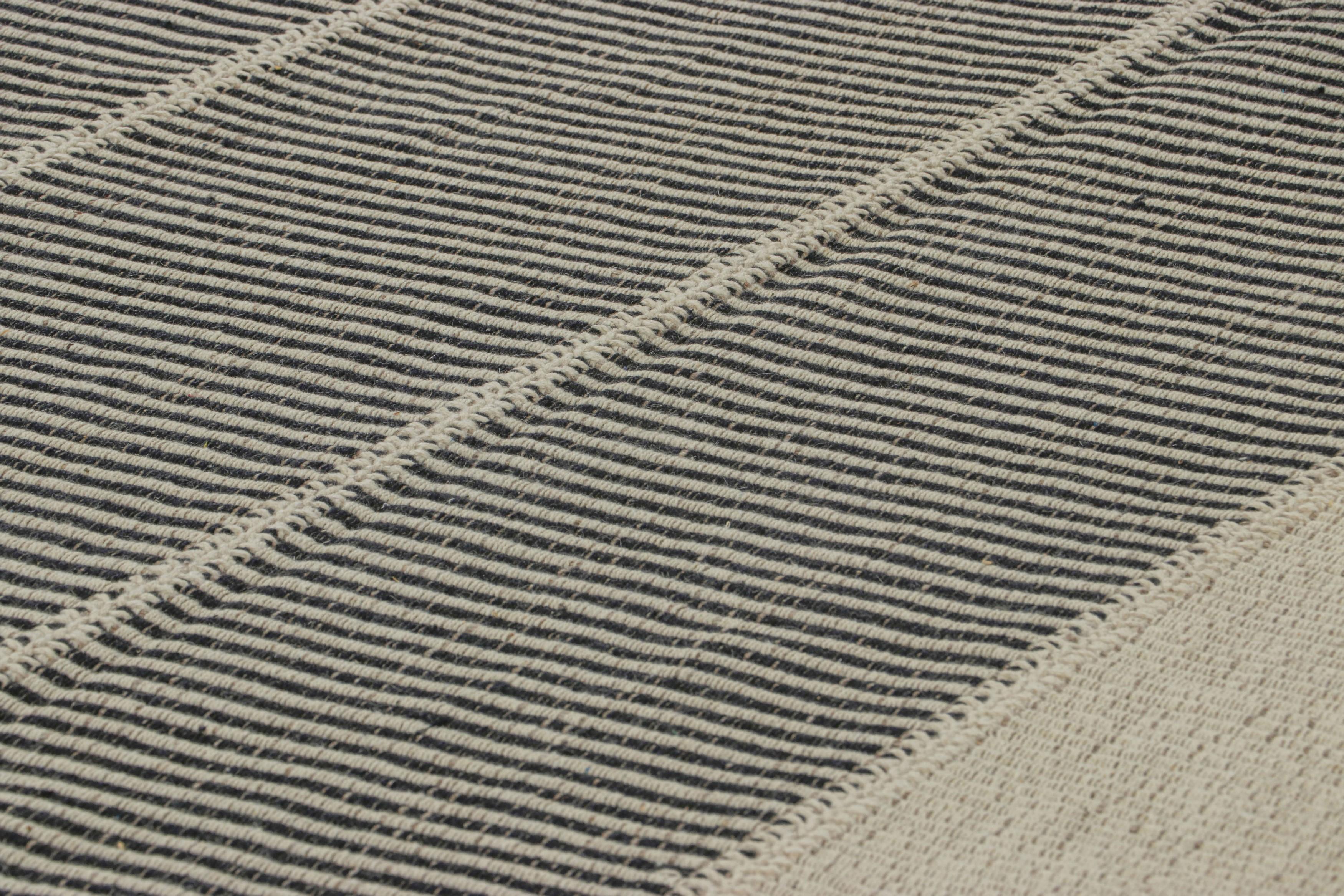 Handwoven in wool, this 9x12 contemporary Kilim is from an exciting new custom-capable flatweave collection by Rug & Kilim.

On the Design:

“Rez Kilim” represents a contemporary homage to Turkish and Persian panel-weaving styles in a textural