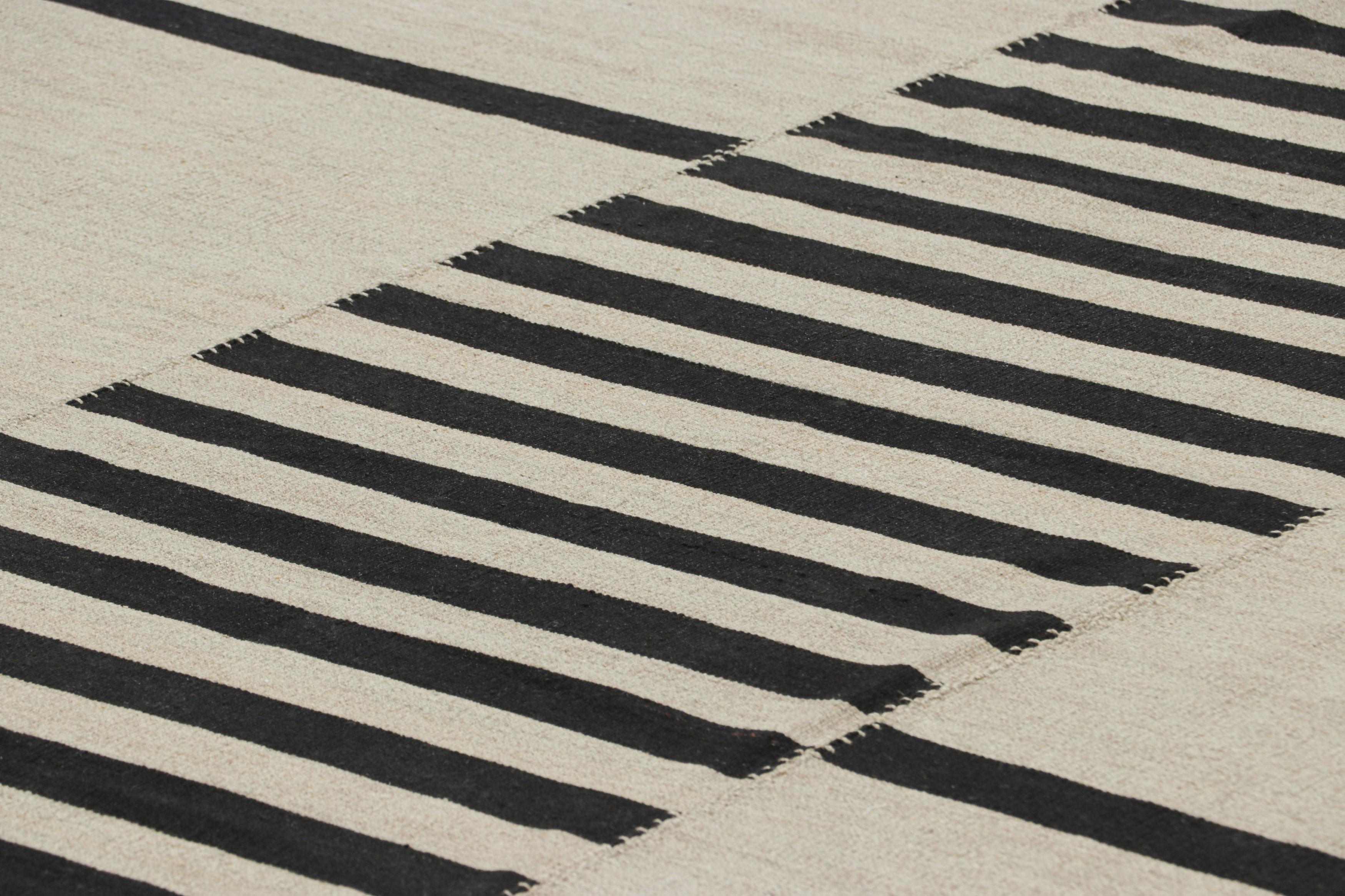 Handwoven in wool, this 7x10 contemporary Kilim is from an exciting new custom-capable flatweave collection by Rug & Kilim.

On the Design:

From our beloved “Rez Kilim” collection, a contemporary homage to Turkish and Persian panel-weaving styles,
