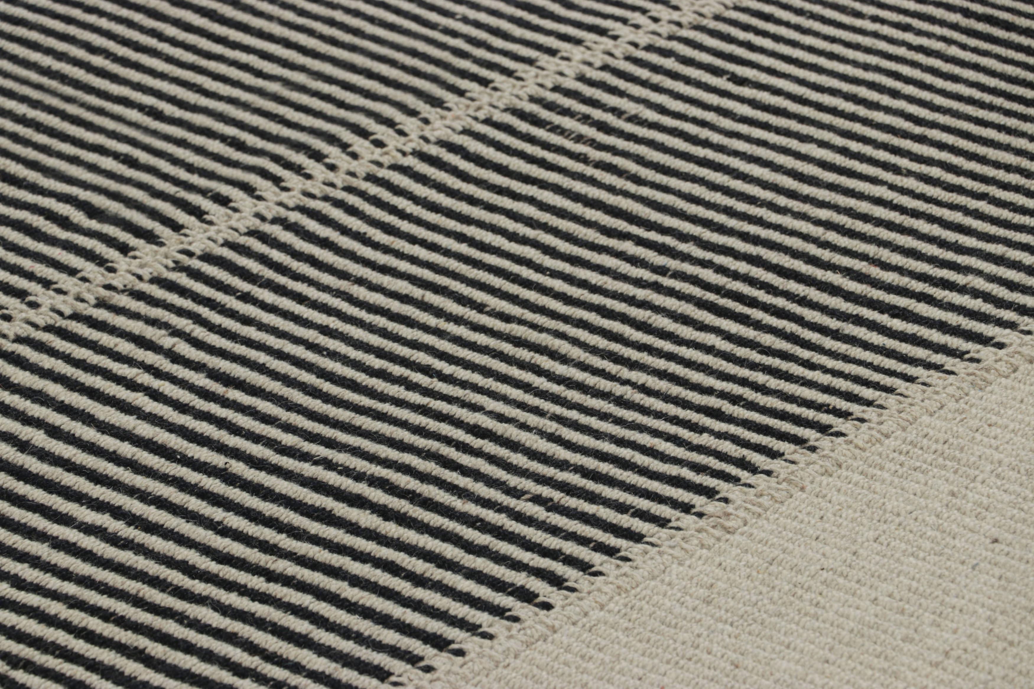 Handwoven in wool, this 8x10 contemporary Kilim is from an exciting new custom-capable flatweave collection by Rug & Kilim.

On the Design:

“Rez Kilim” represents a contemporary homage to Turkish and Persian panel-weaving styles in a textural