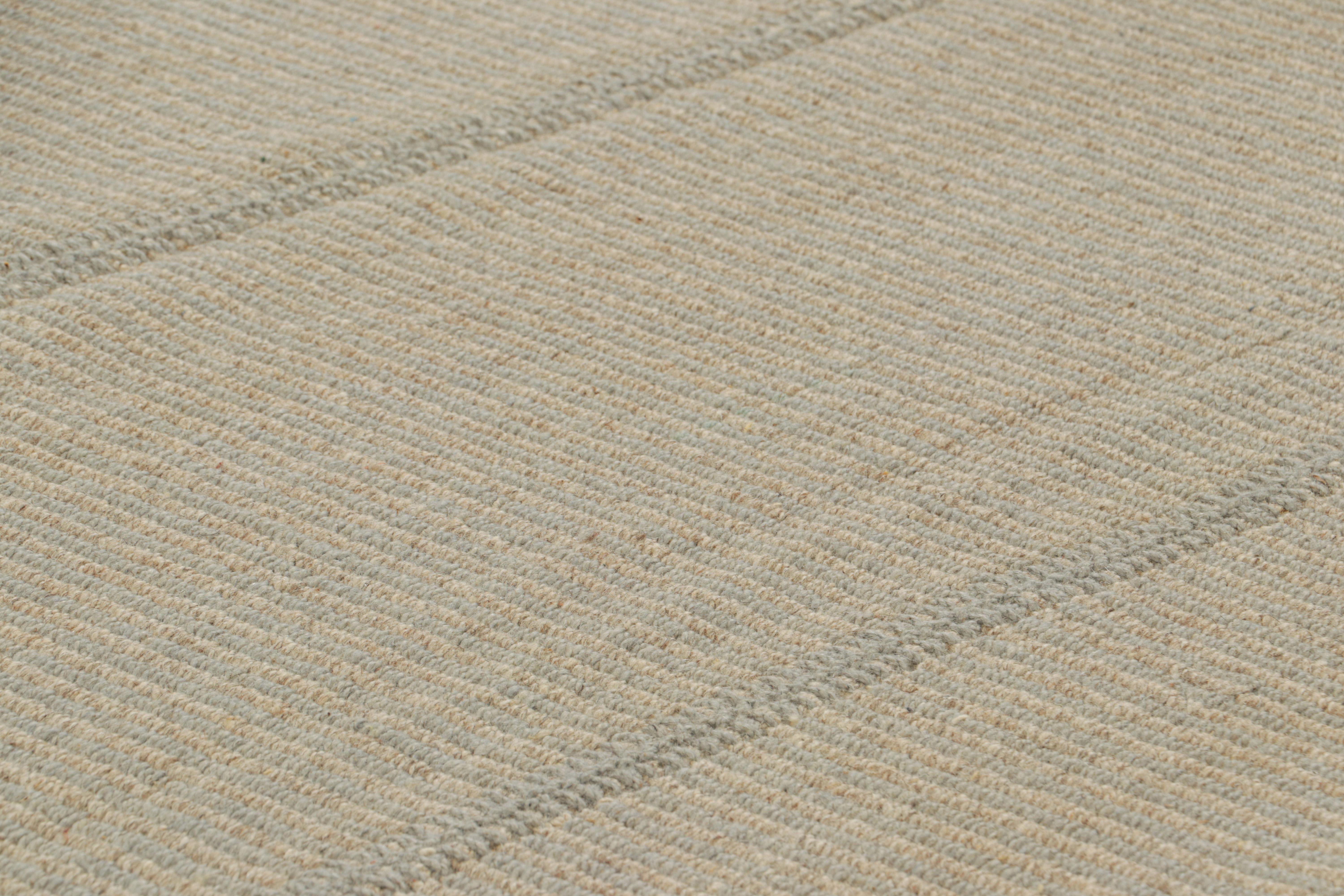 Tessuto a mano in lana, questo Kilim 9x12 fa parte di una nuova collezione contemporanea a trama piatta di Rug & Kilim.

Sul design: 

Affettuosamente soprannominato 