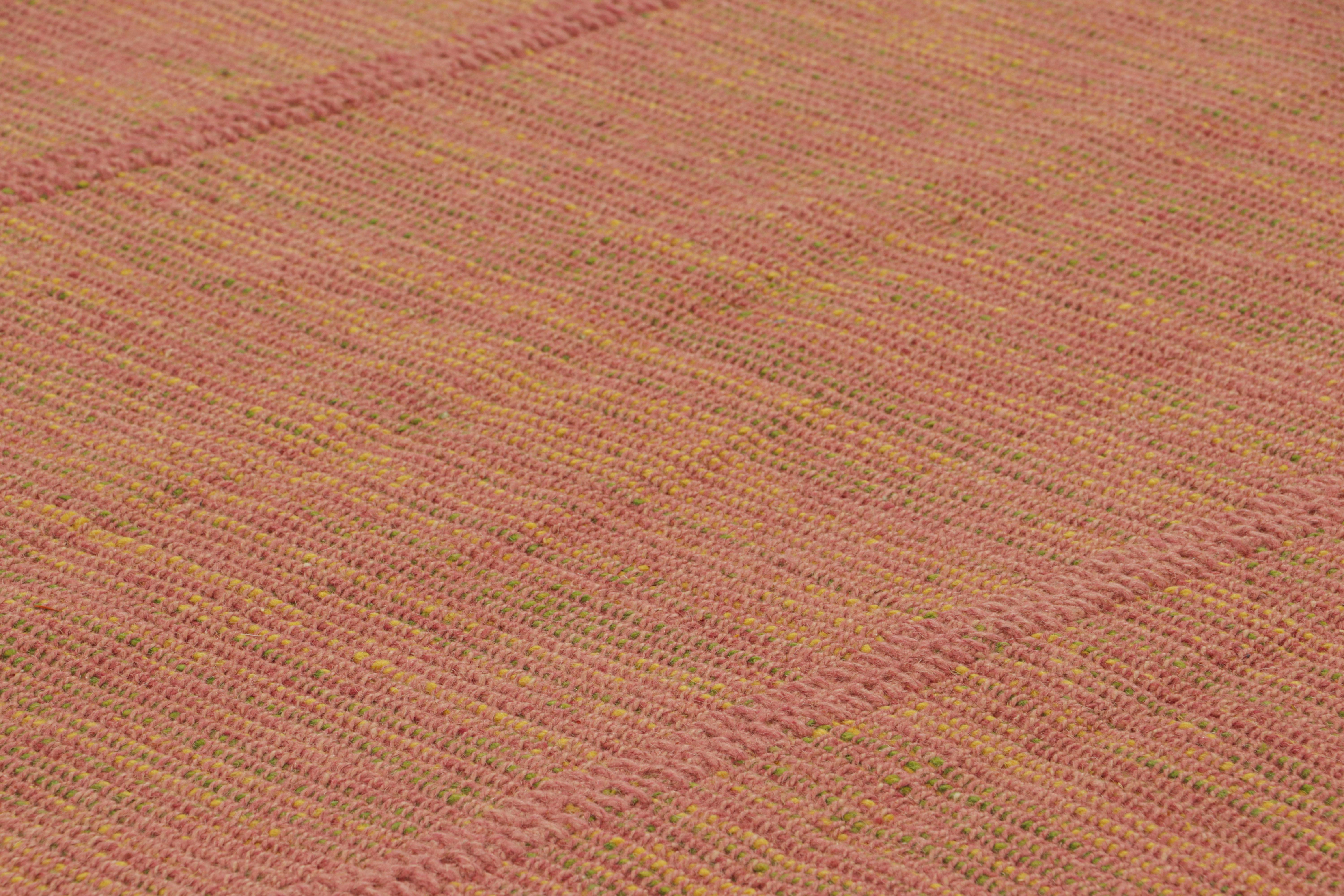 Tejido a mano en lana, este kilim de 9x12 pertenece a una nueva e ingeniosa colección contemporánea de tejido plano de Rug & Kilim.

Sobre el diseño: 

Apodado con cariño 