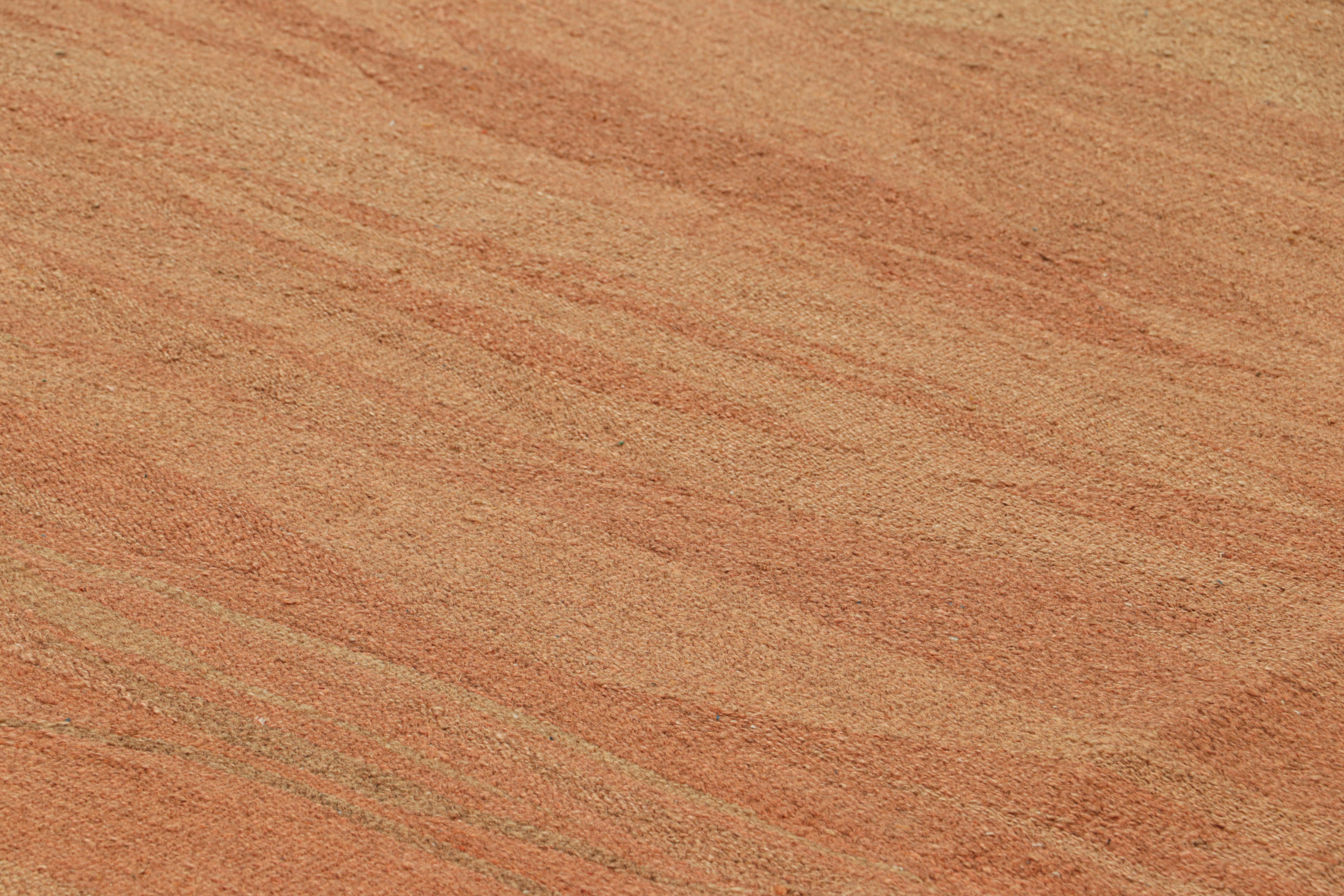 Tejido a mano en lana, un diseño Kilim de 9x11 de una nueva e inventiva colección contemporánea de tejido plano de Rug & Kilim.

Sobre el diseño: 

Apodado con cariño 