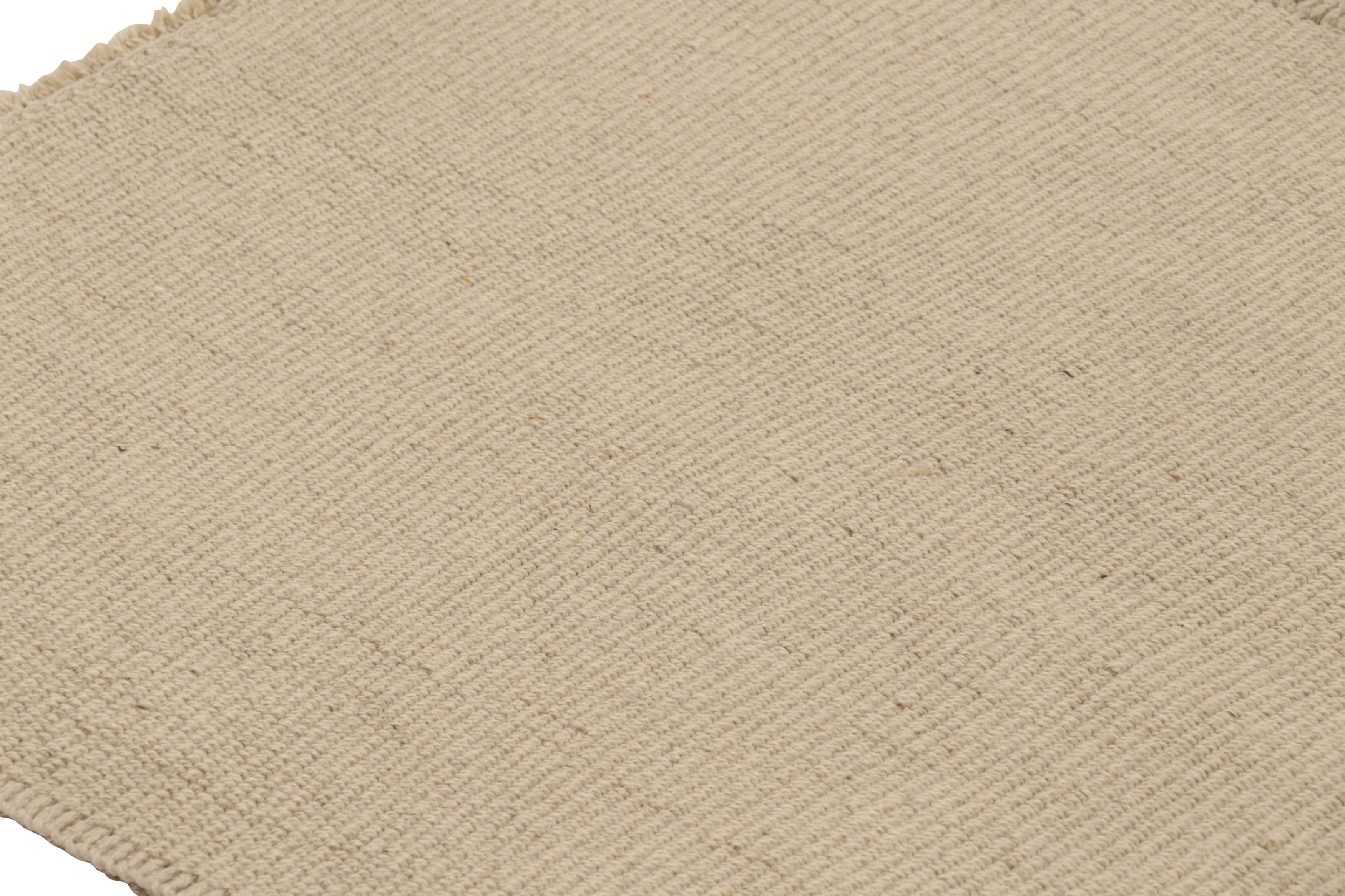 Afghano Rug & Kilim è un kilim contemporaneo a strisce beige e gialle in vendita
