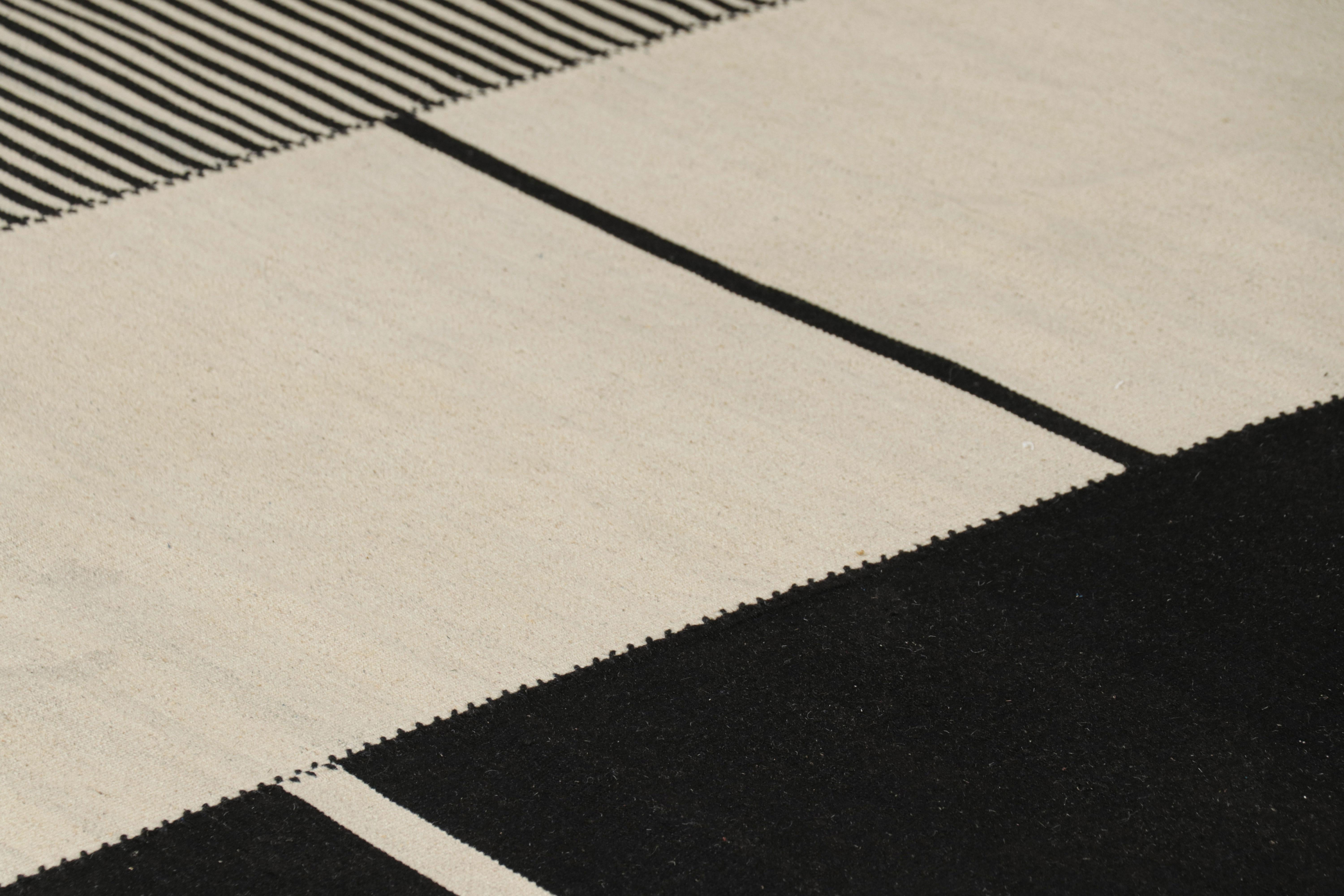 Handwoven in wool, this 8x9 contemporary Kilim is from an exciting new custom-capable flatweave collection by Rug & Kilim.

On the Design:

“Rez Kilim” represents a contemporary homage to Turkish and Persian panel-weaving styles in a textural