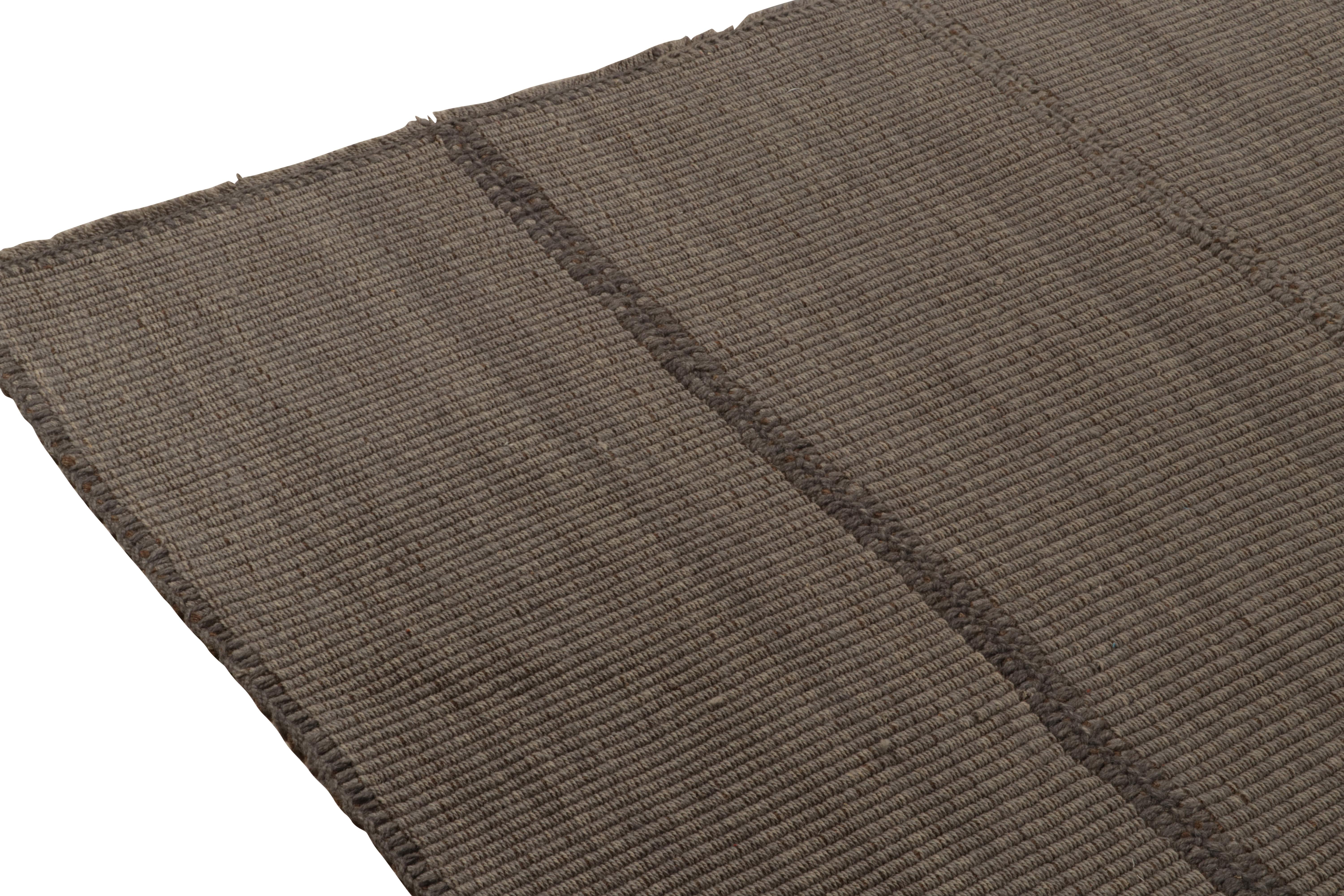 Rug & Kilim's Contemporary Kilims in Muted Brown Stripes, Panel Woven Style (Kilims contemporains à rayures brunes atténuées, style tissé à panneaux) Neuf - En vente à Long Island City, NY