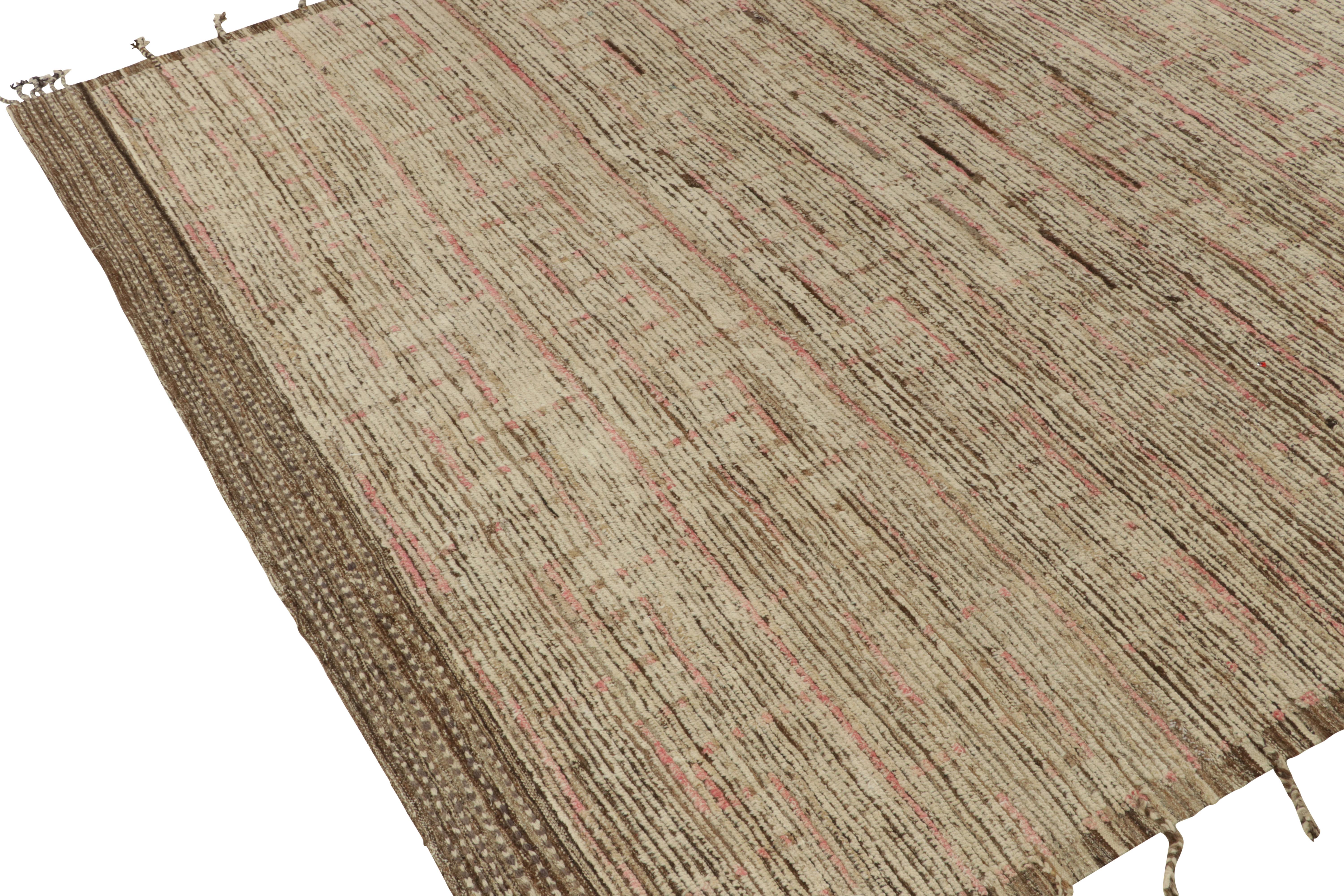 Rug & Kilim's Contemporary Moroccan Style Rug in White, Brown and Pink In New Condition For Sale In Long Island City, NY