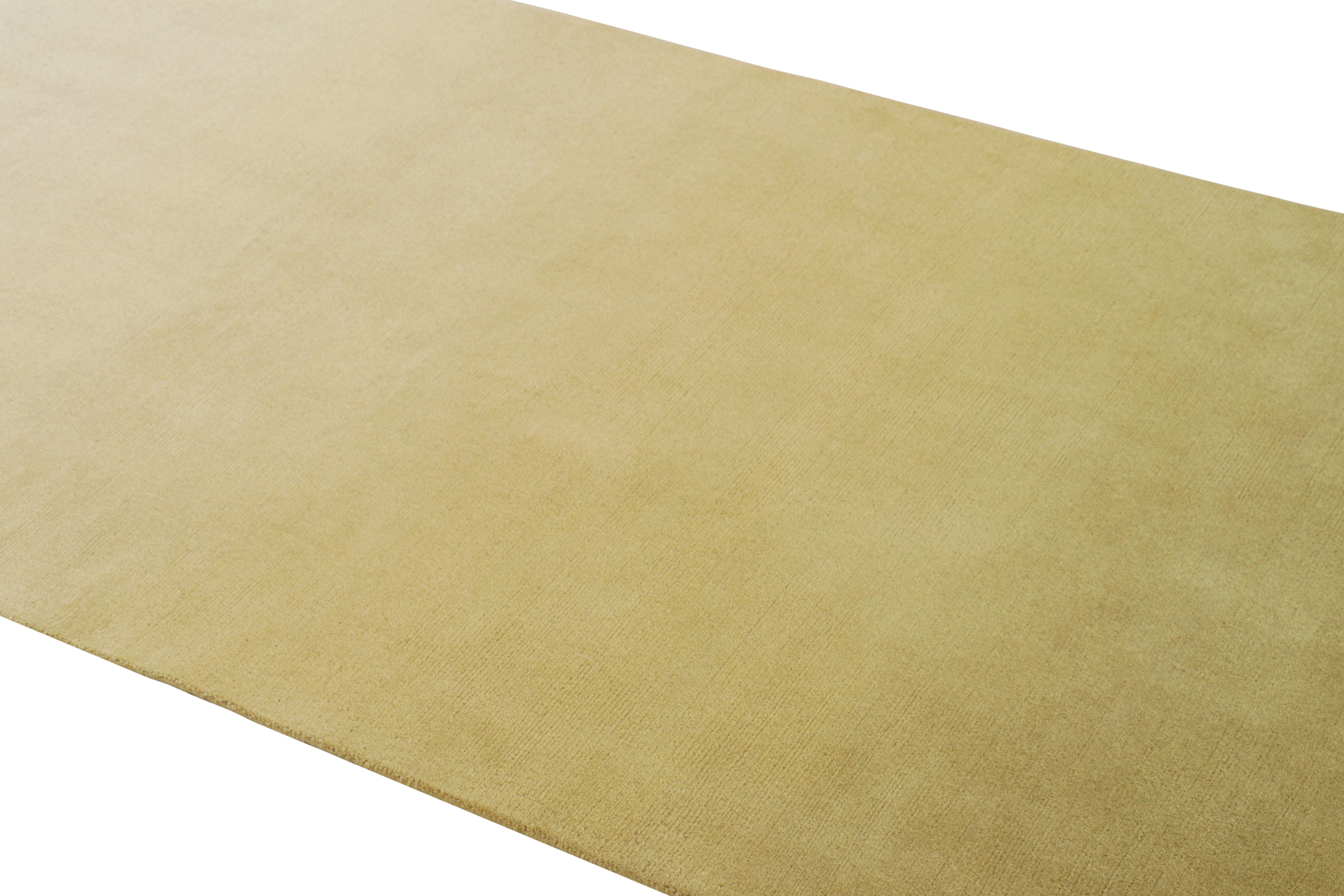 This 3x7 ombre runner rug represents an exciting new gradience line in Rug & Kilim’s Modern Collection—made with hand-knotted wool in one of our most luxurious Nepalese pile qualities.

On the Design: 

A range of pink and chartreuse green tones