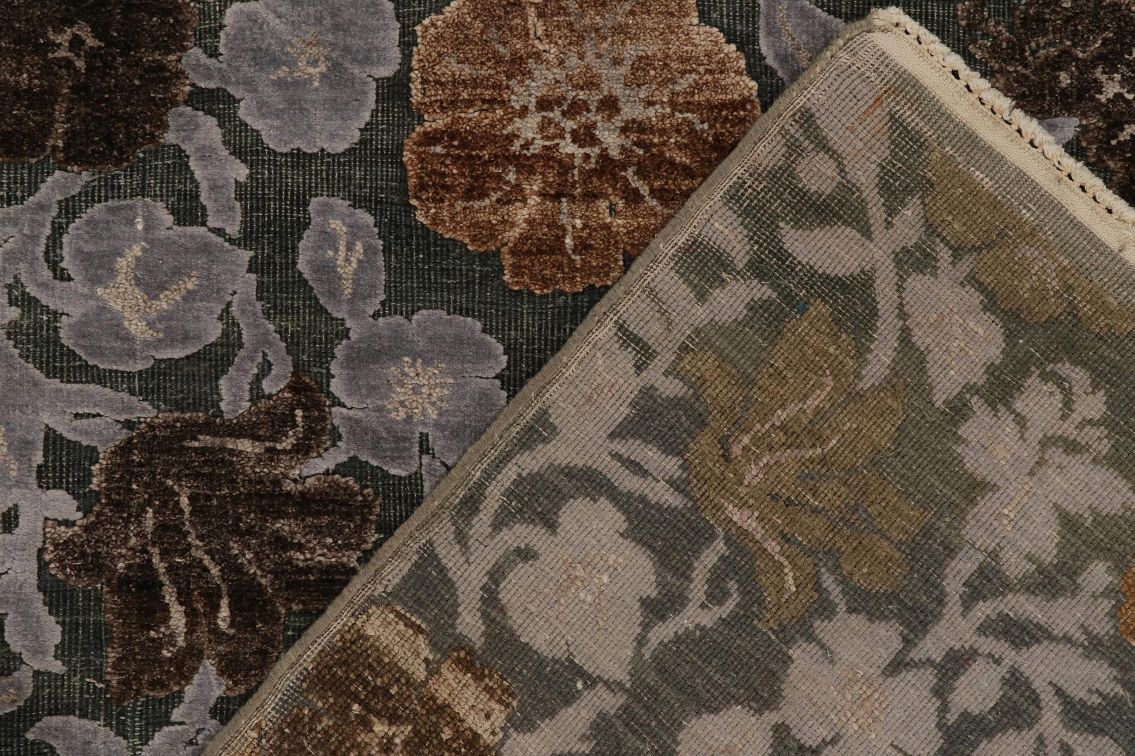 Rug & Kilim’s Contemporary rug in Beige-Brown and Gray-Blue Floral Patterns In New Condition For Sale In Long Island City, NY