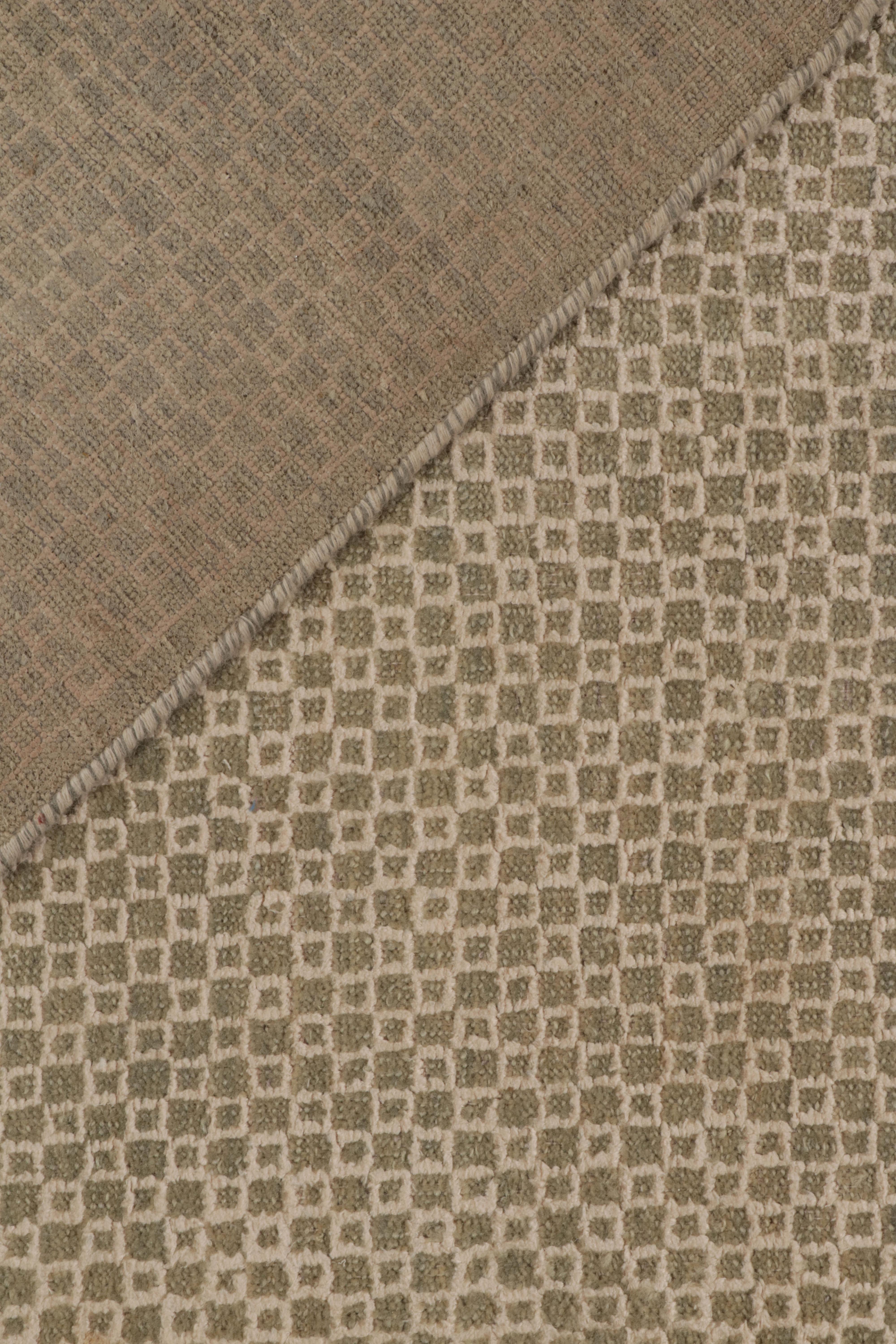 Rug & Kilim’s Contemporary Rug in Beige-Brown and Green Geometric Pattern In New Condition For Sale In Long Island City, NY
