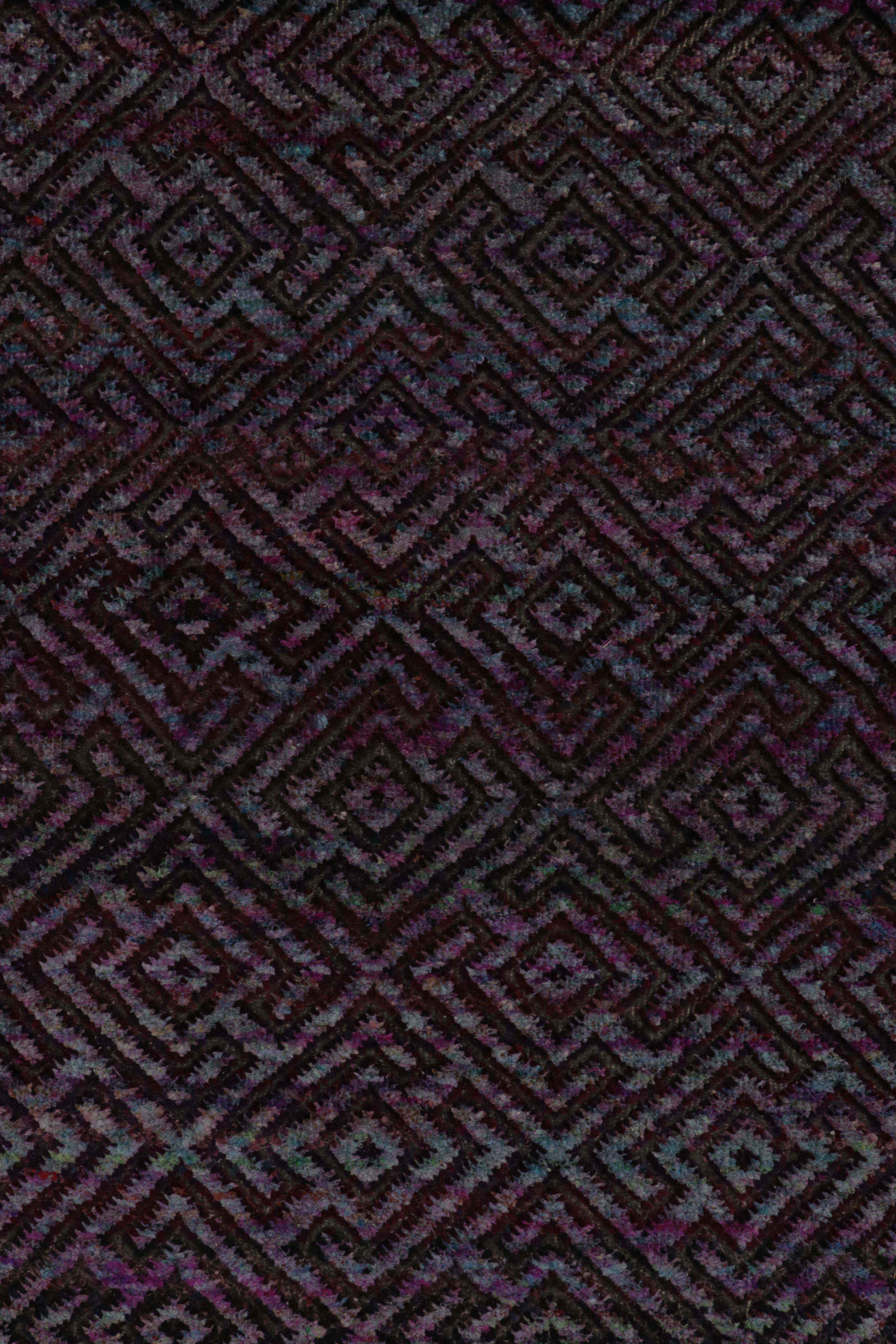 Rug & Kilim’s Contemporary rug in Blue and Purple Geometric Patterns In New Condition For Sale In Long Island City, NY