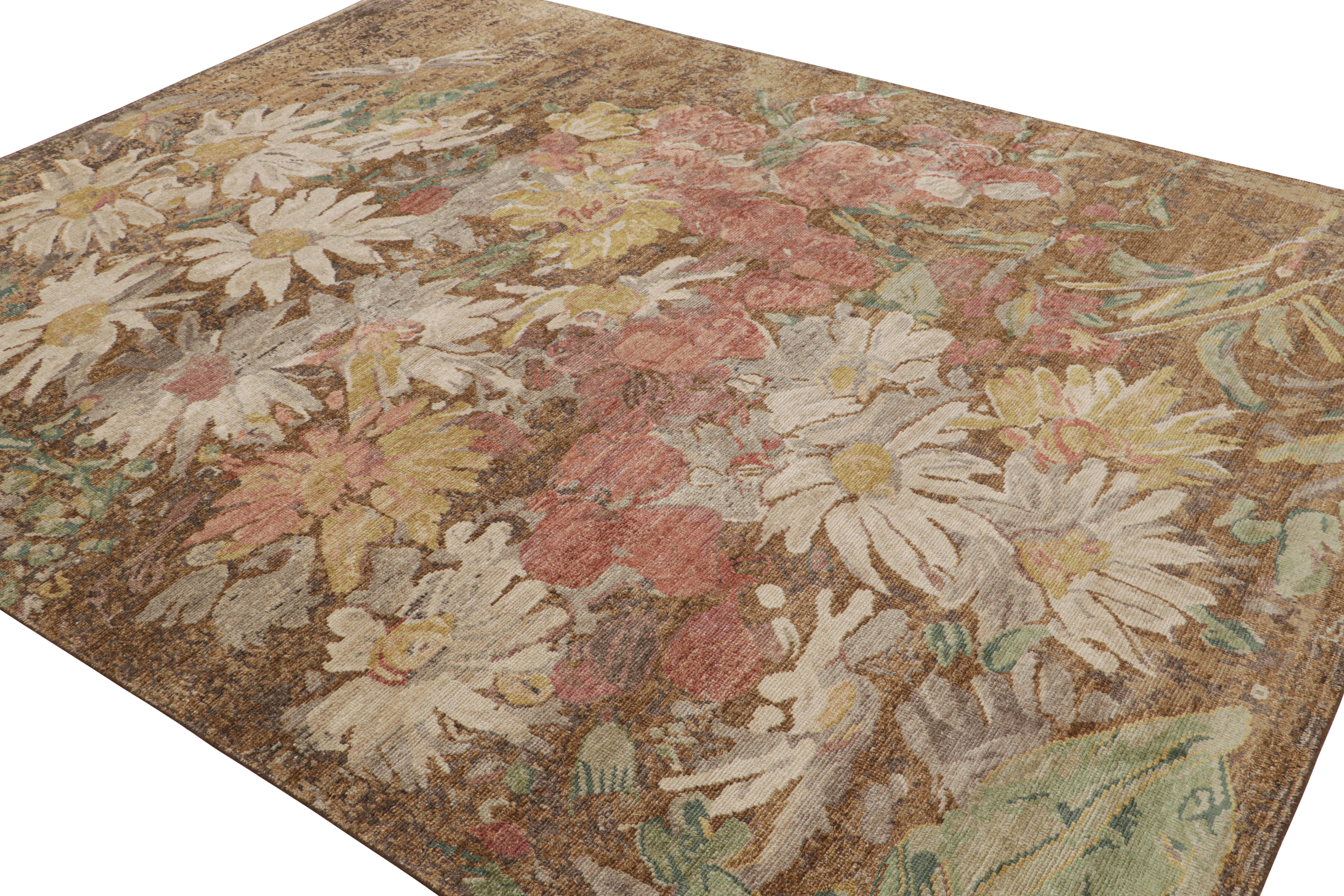 Dieser 8x10 große moderne Teppich im Distressed-Stil ist von botanischen Motiven inspiriert und stammt aus der Homage Collection'S von Rug & Kilim. Handgeknüpft aus Wolle.

Über das Design:

In diesem zeitgenössischen botanischen Design