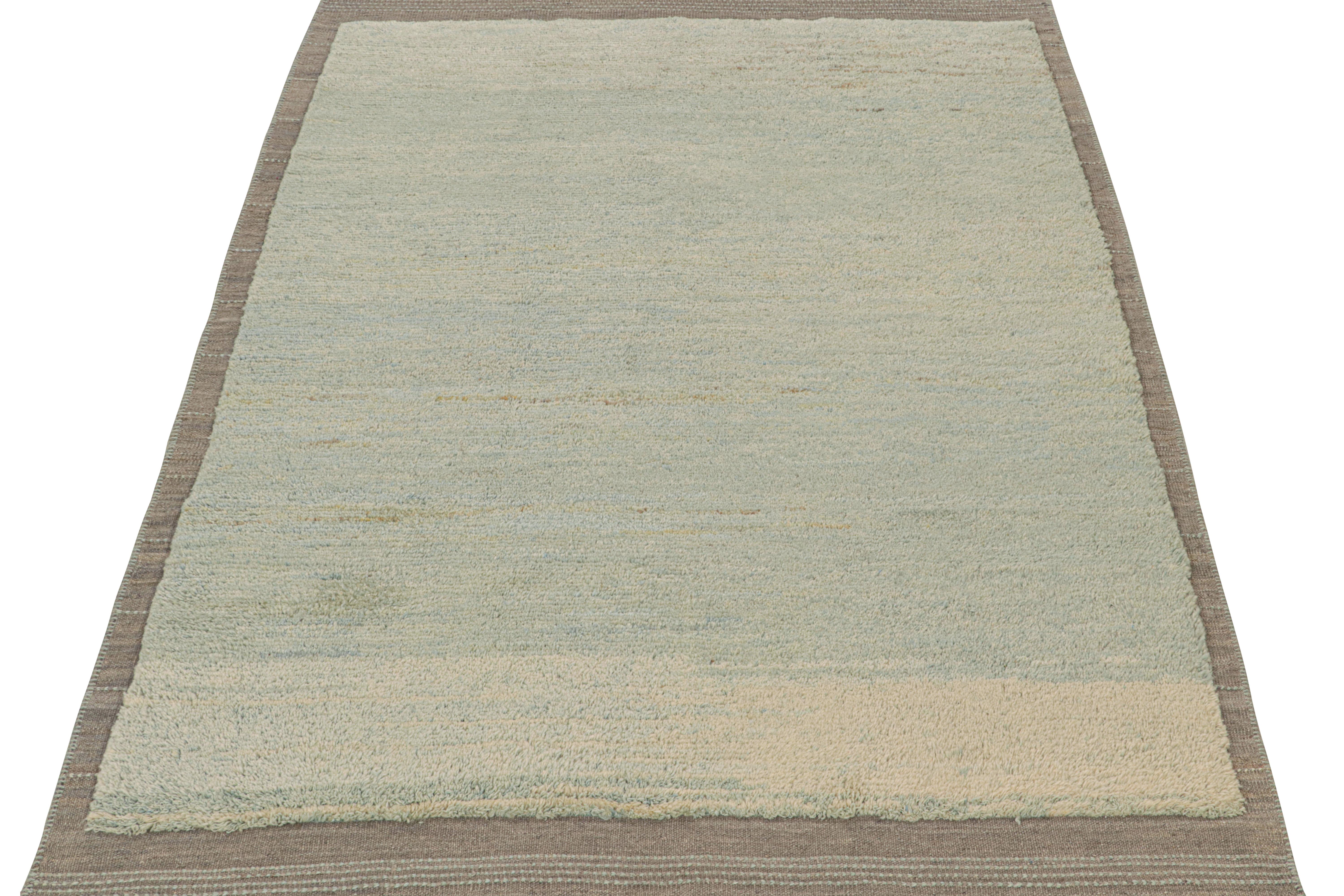 Tissé à la main en laine, cette pièce de 6x8 fait partie d'une nouvelle ligne audacieuse de tapis contemporains de Rug & Kilim.

Plus loin dans le Design :

Ce nouvel ajout à la collection 