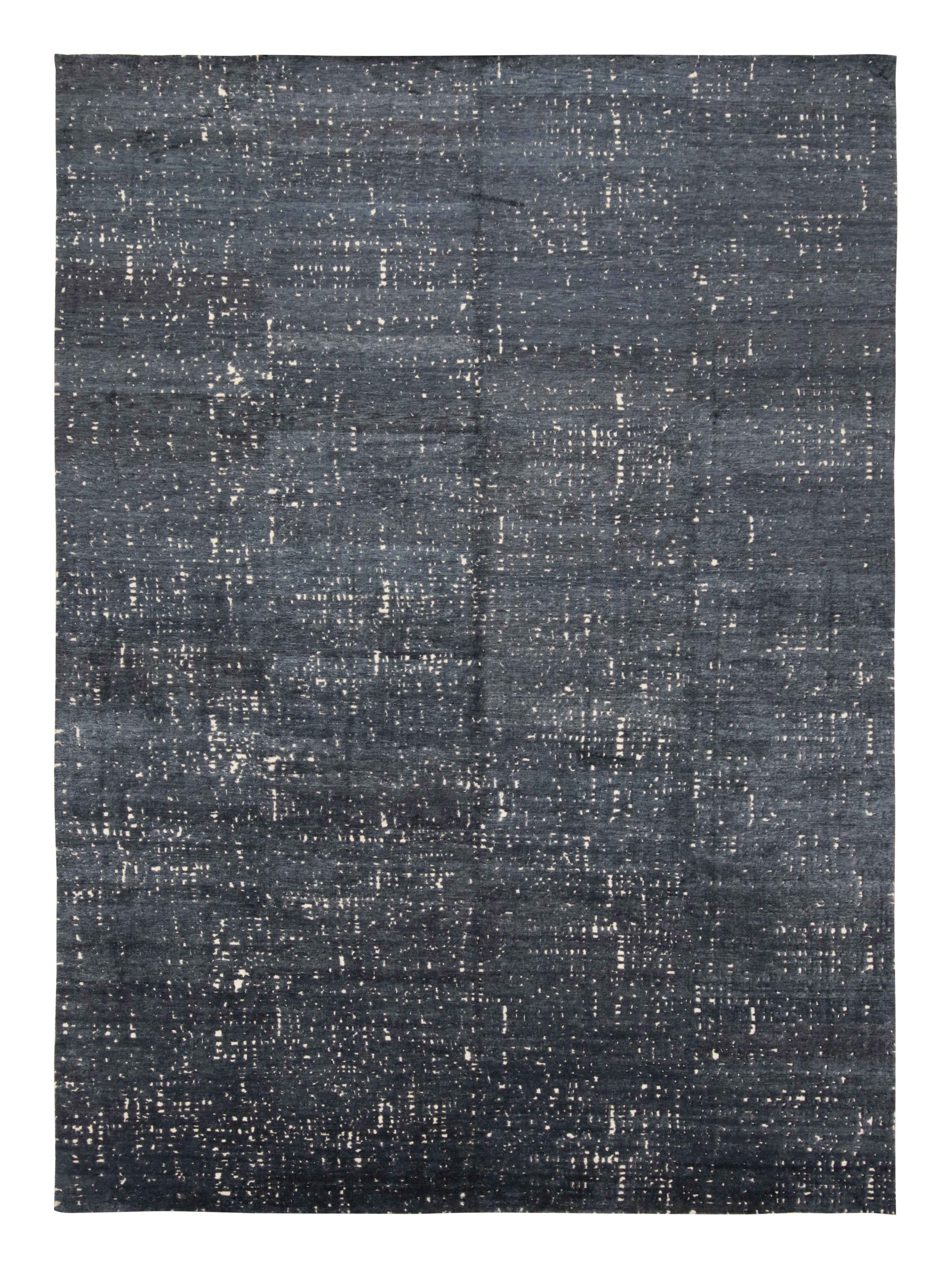 Rug & Kilim’s Contemporary Rug in Grisailles Tones “City Lights” 