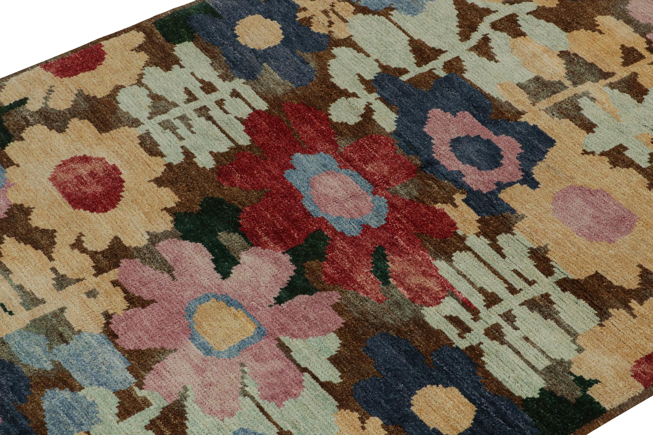 Teppich &amp; Kilims Zeitgenössischer Teppich mit mehrfarbigem Blumenmuster (Afghanisch) im Angebot