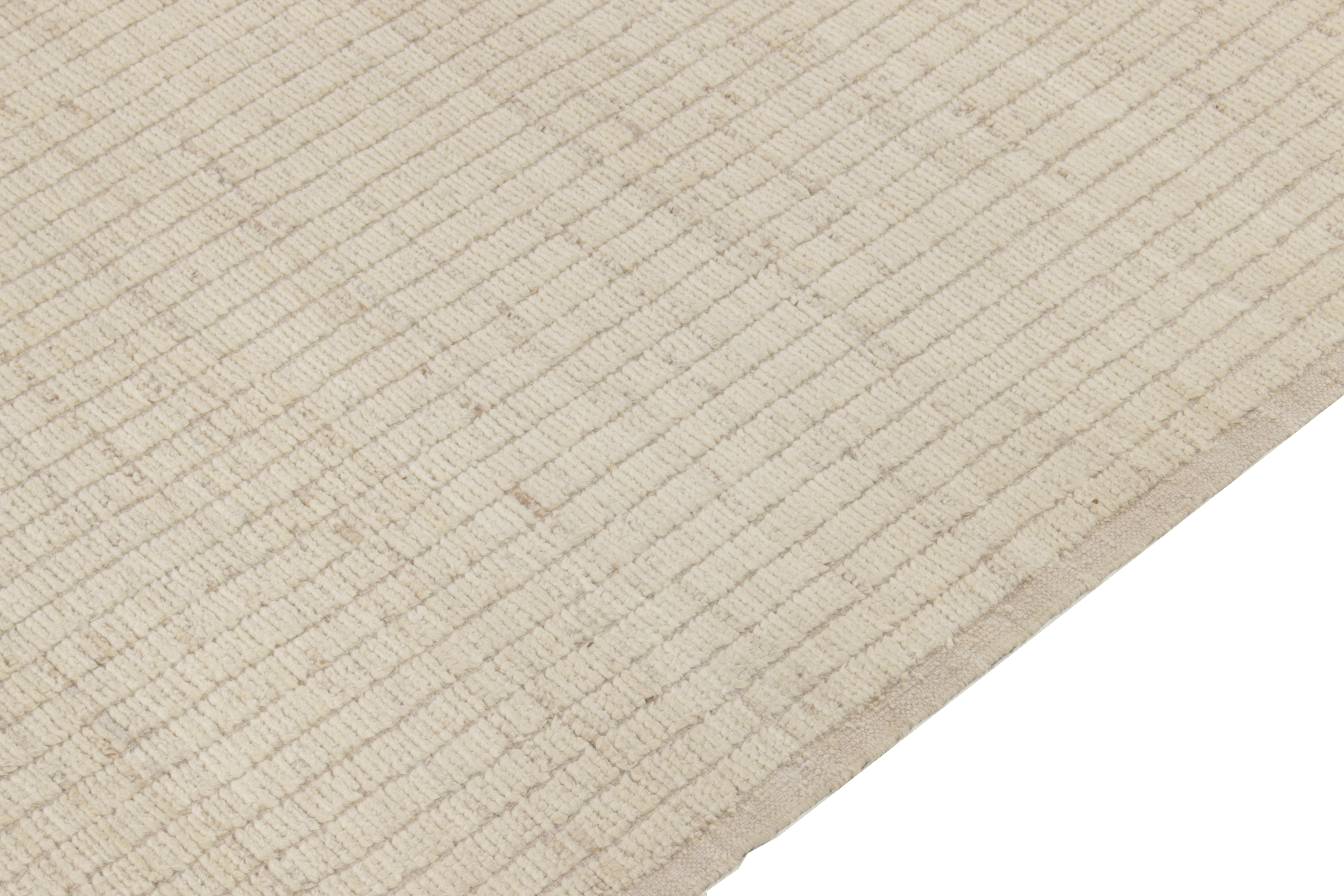 Zeitgenössischer Teppich & Kelim-Teppich in Weiß, Beige mit geometrischem Hoch-Low-Muster