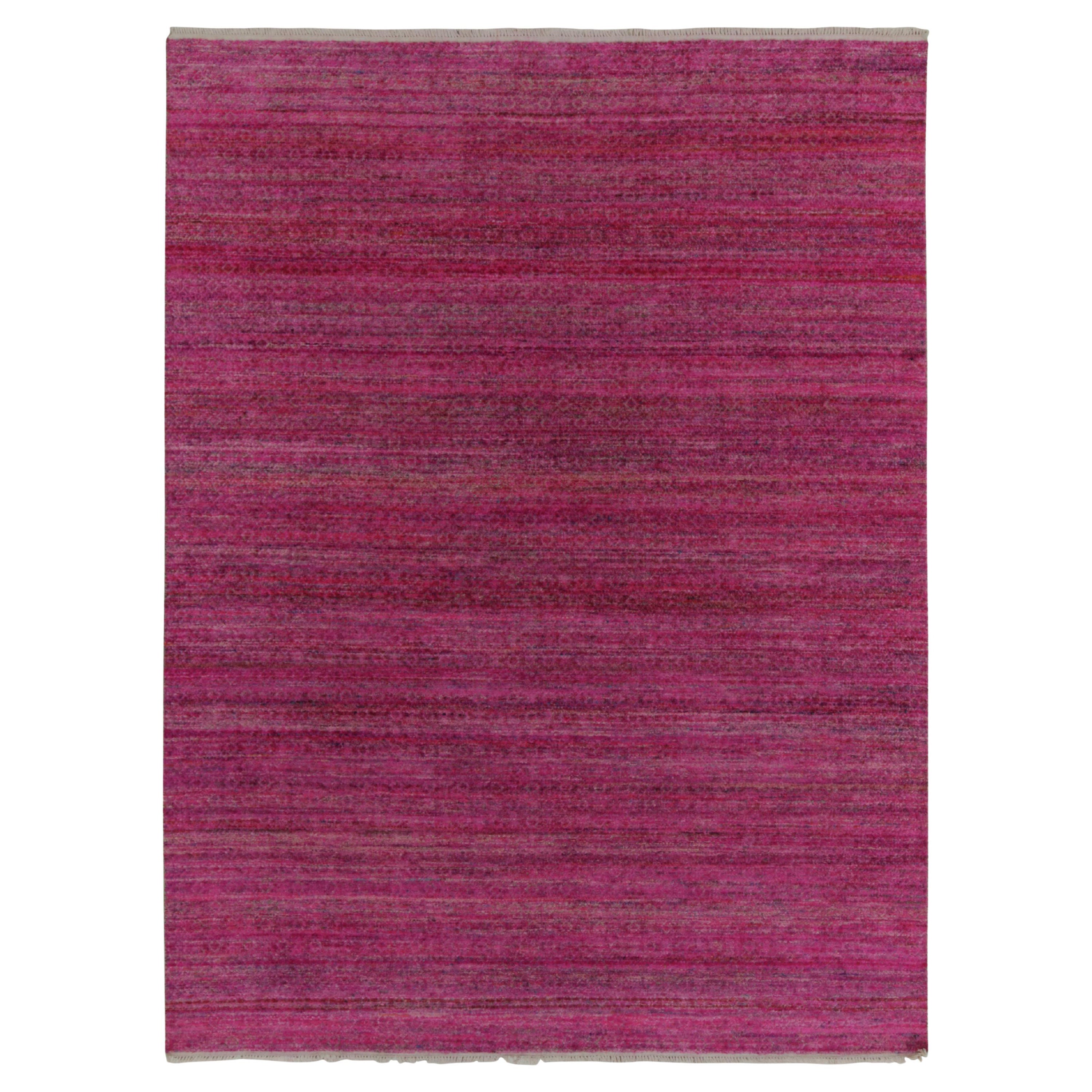 Rug & Kilim: Tappeto contemporaneo con striature rosa e rosse