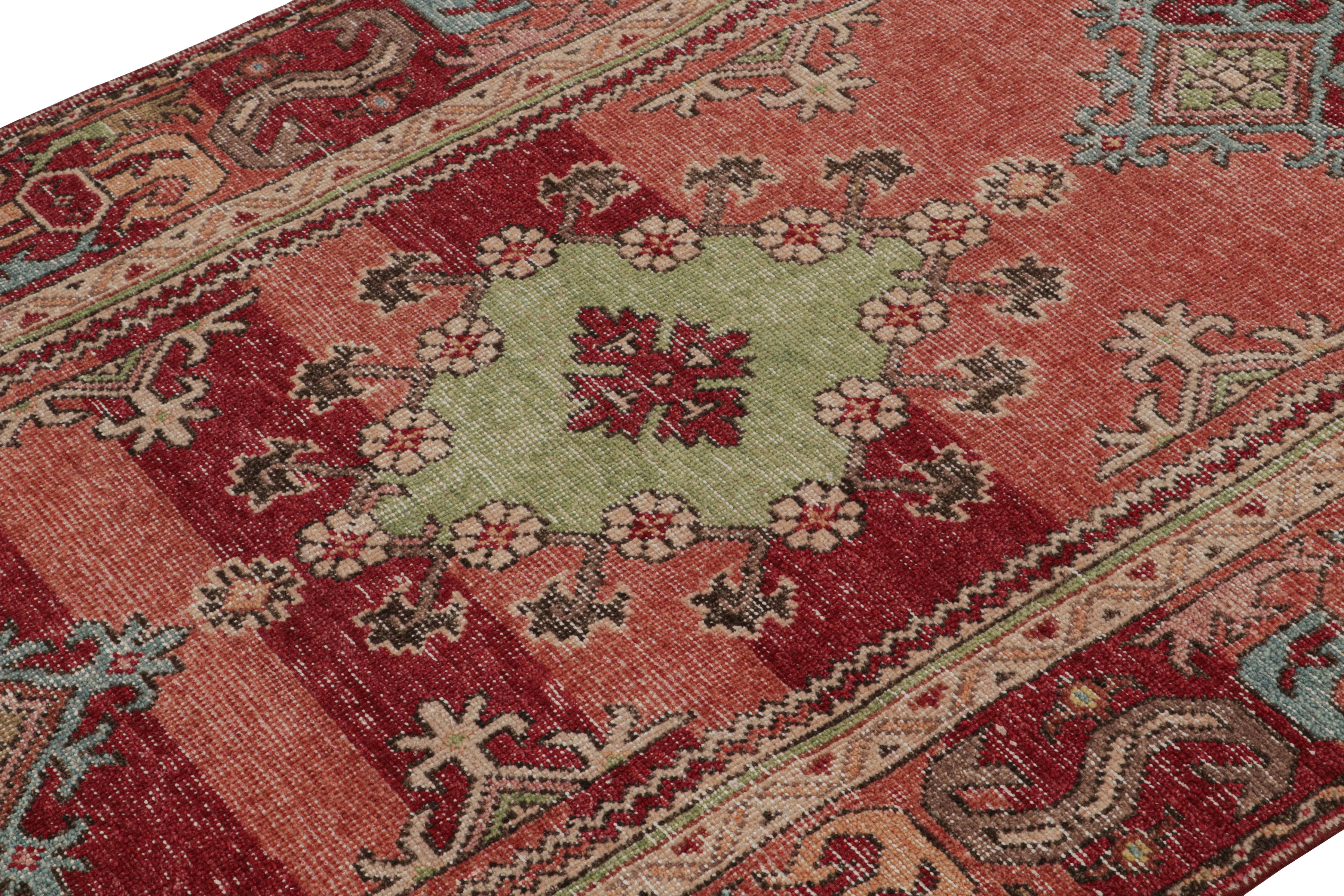 Indian Rug & Kilim’s Contemporary Rug in Red, with Medallion and Geometric Patterns For Sale