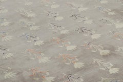Rug & Kilim's Contemporary Teppich in Silber-Grau mit floralen Mustern Ethereal