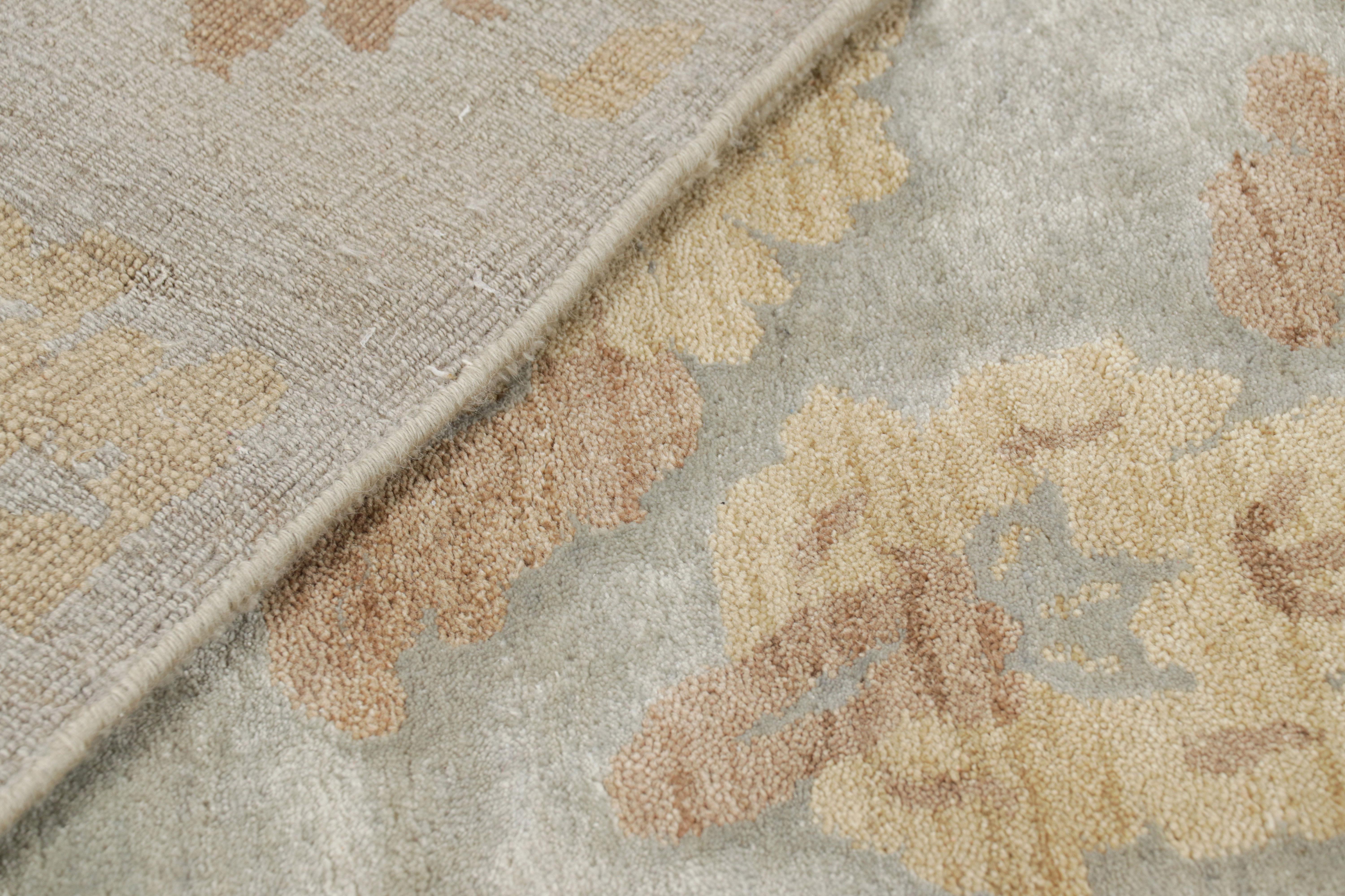 Rug & Kilim’s Contemporary Rug in Silver with Beige-Brown Floral Patterns For Sale 1