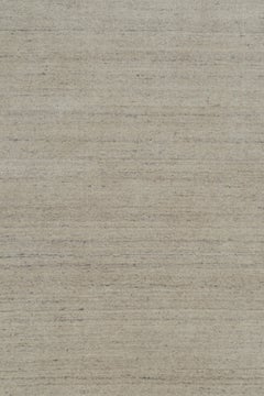 Rug & Kilim's Contemporary Rug in Solid Grey and Beige Tones (Tapis contemporain dans les tons gris et beige)