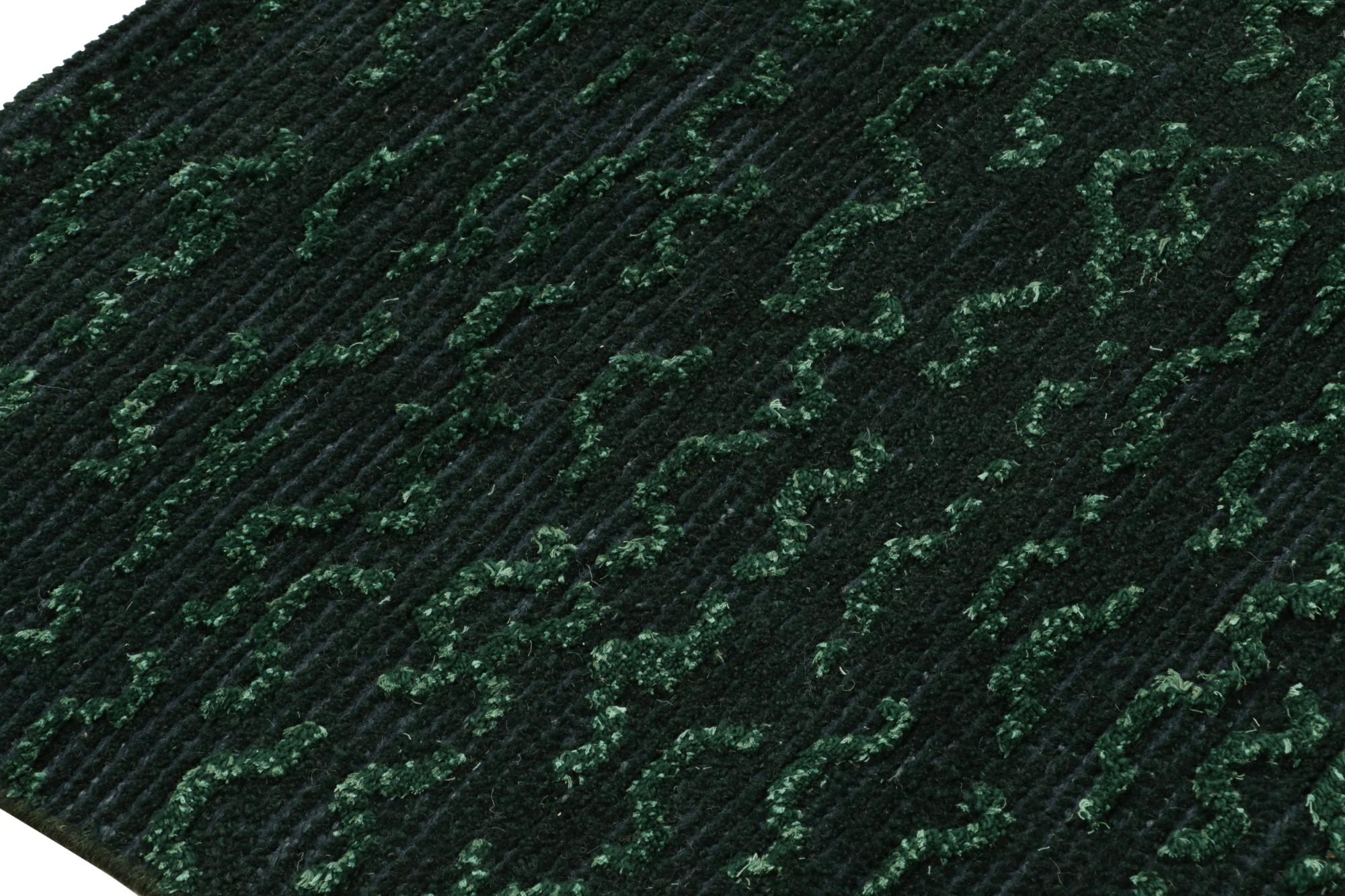 Alfombra contemporánea de Rug & Kilim en tonos verdes Anudado a mano en venta