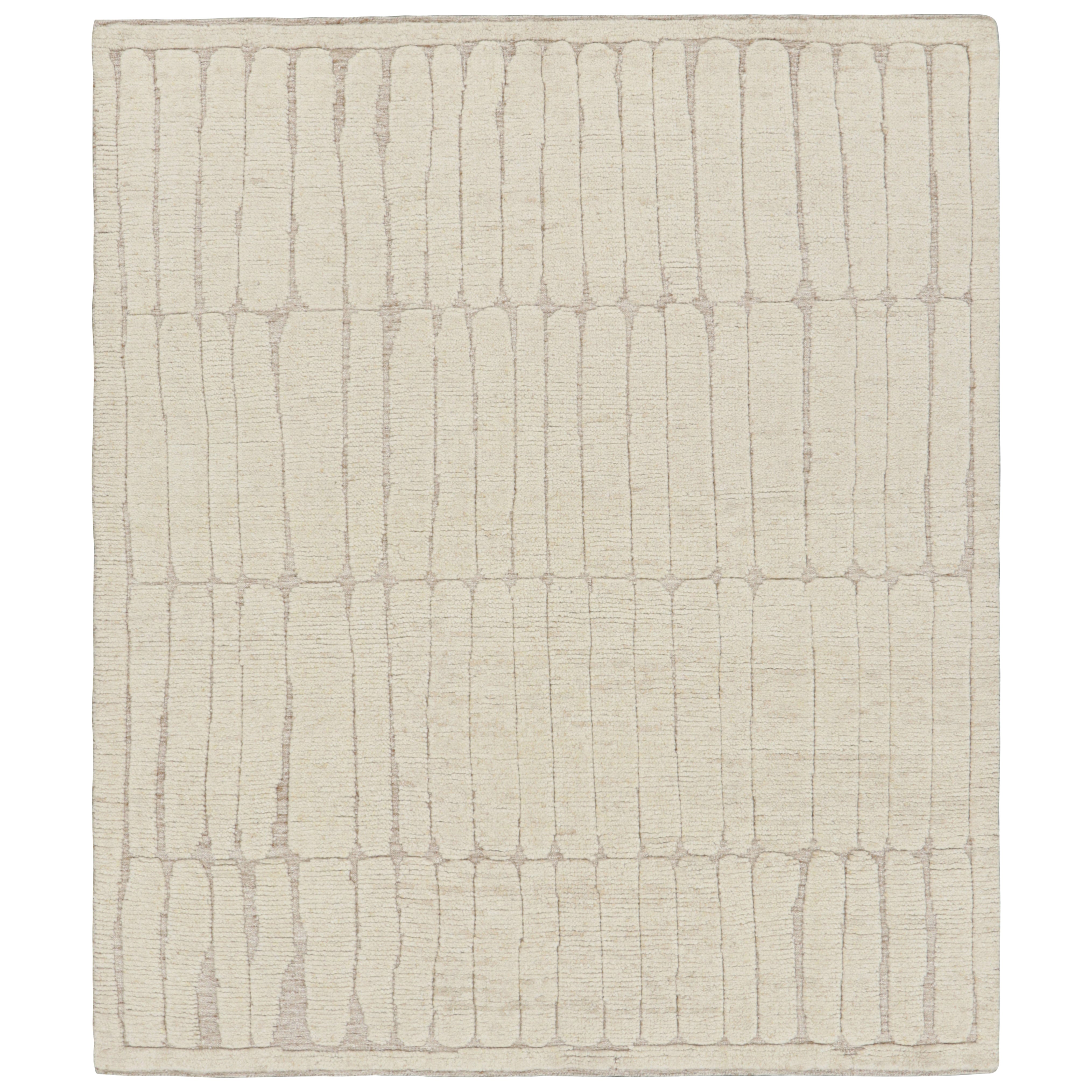 Rug & Kilim's Contemporary-Teppich in Weiß mit geometrischen Hoch-Tief-Mustern